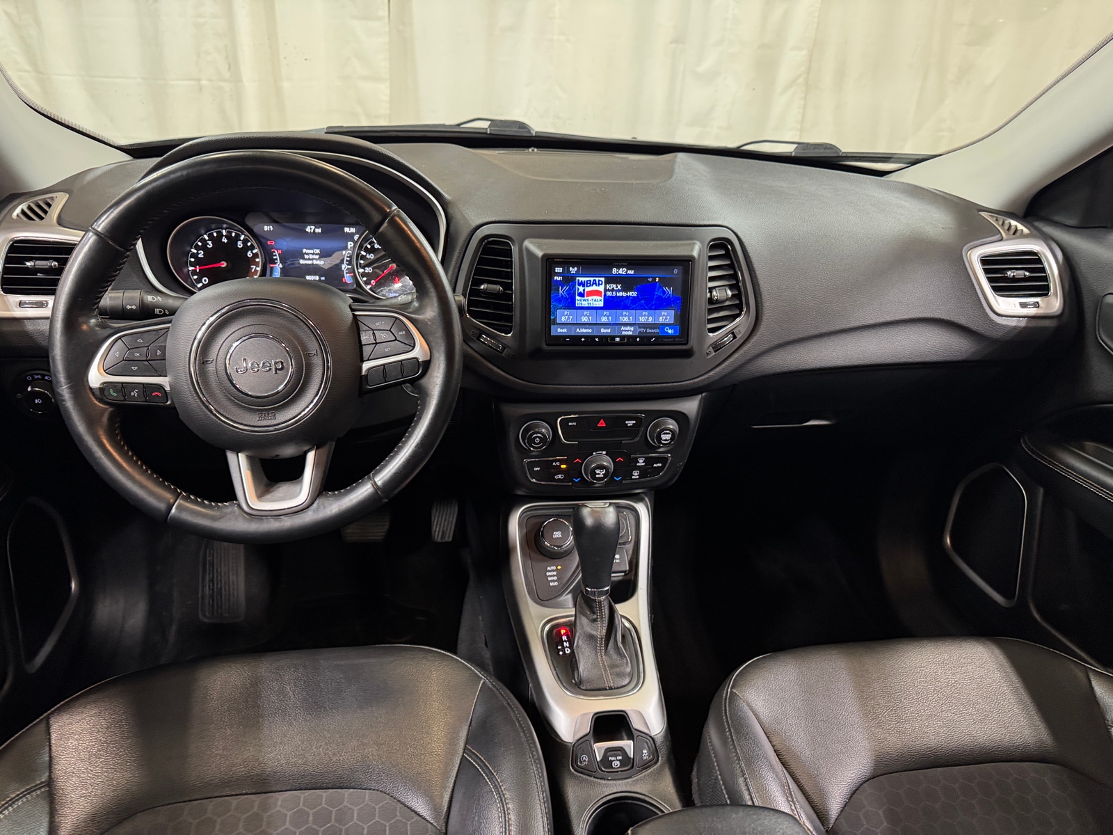 Thumbnail: 2018 Jeep Compass - 3