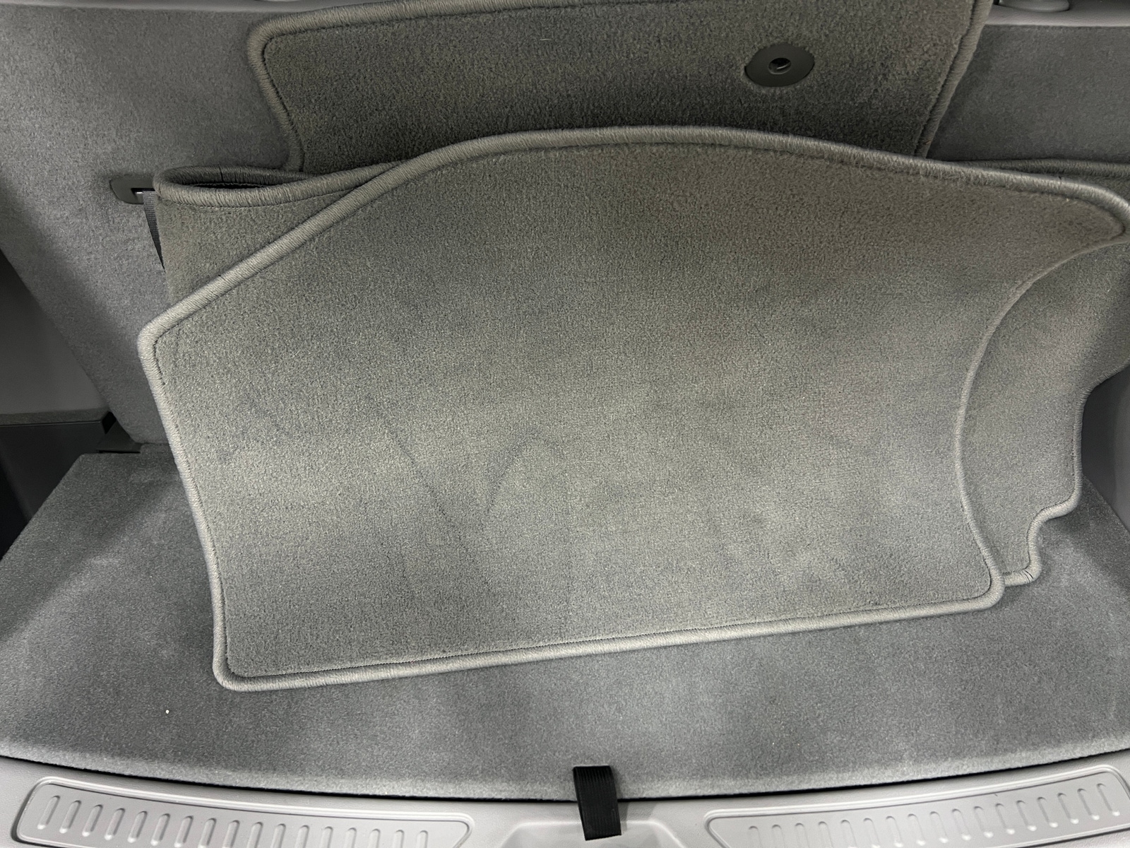 Thumbnail: 2023 GMC Acadia - 6