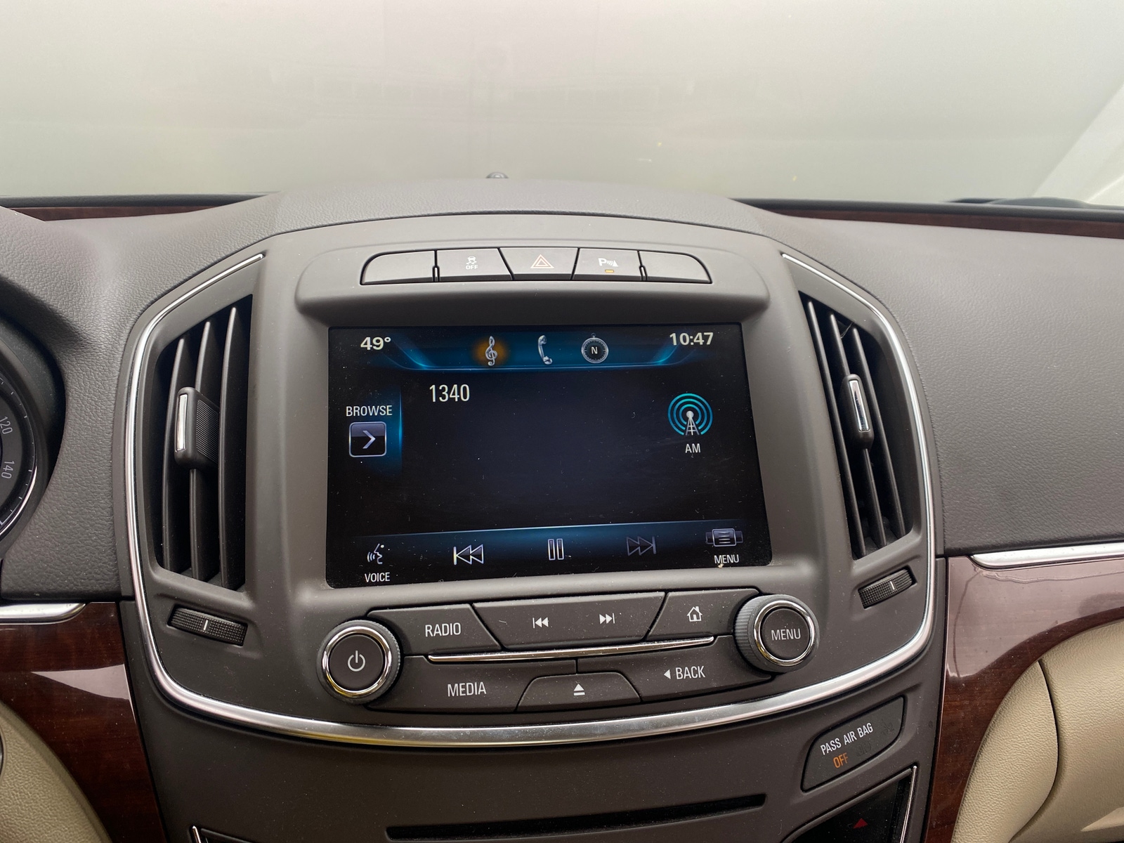 Thumbnail: 2014 Buick Regal - 3