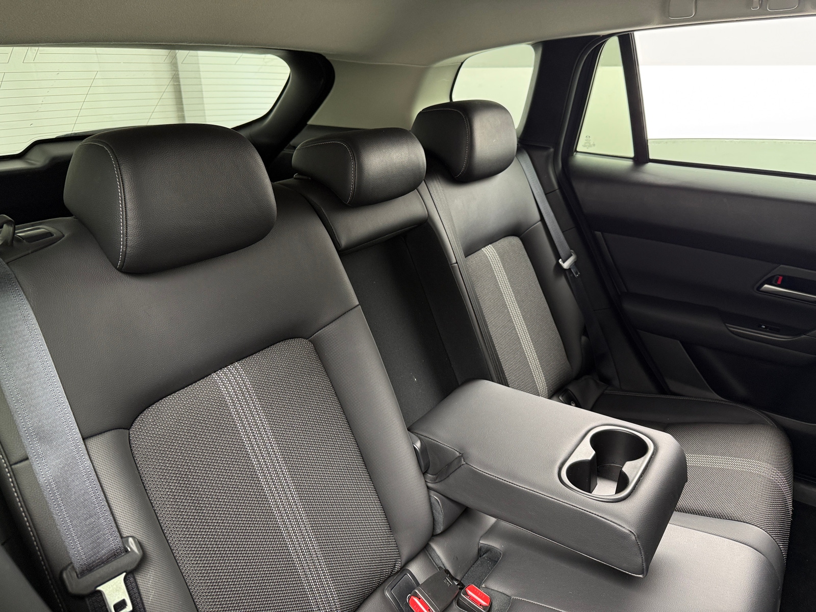 Thumbnail: 2025 Mazda CX-50 - 6