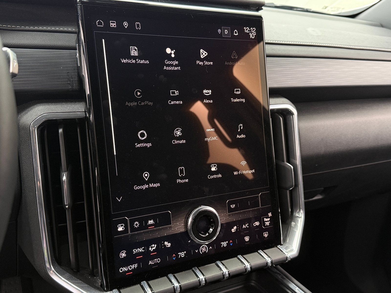 Thumbnail: 2025 GMC Acadia - 4