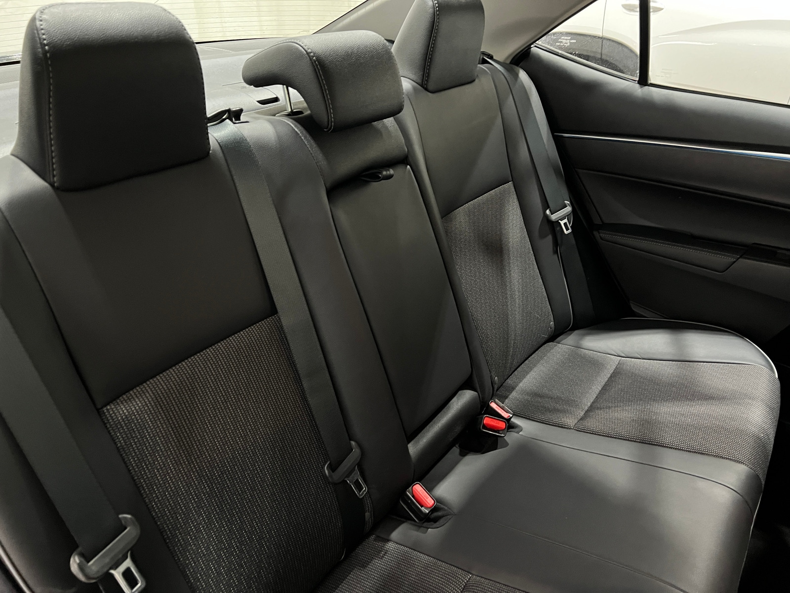 Thumbnail: 2016 Toyota Corolla - 6