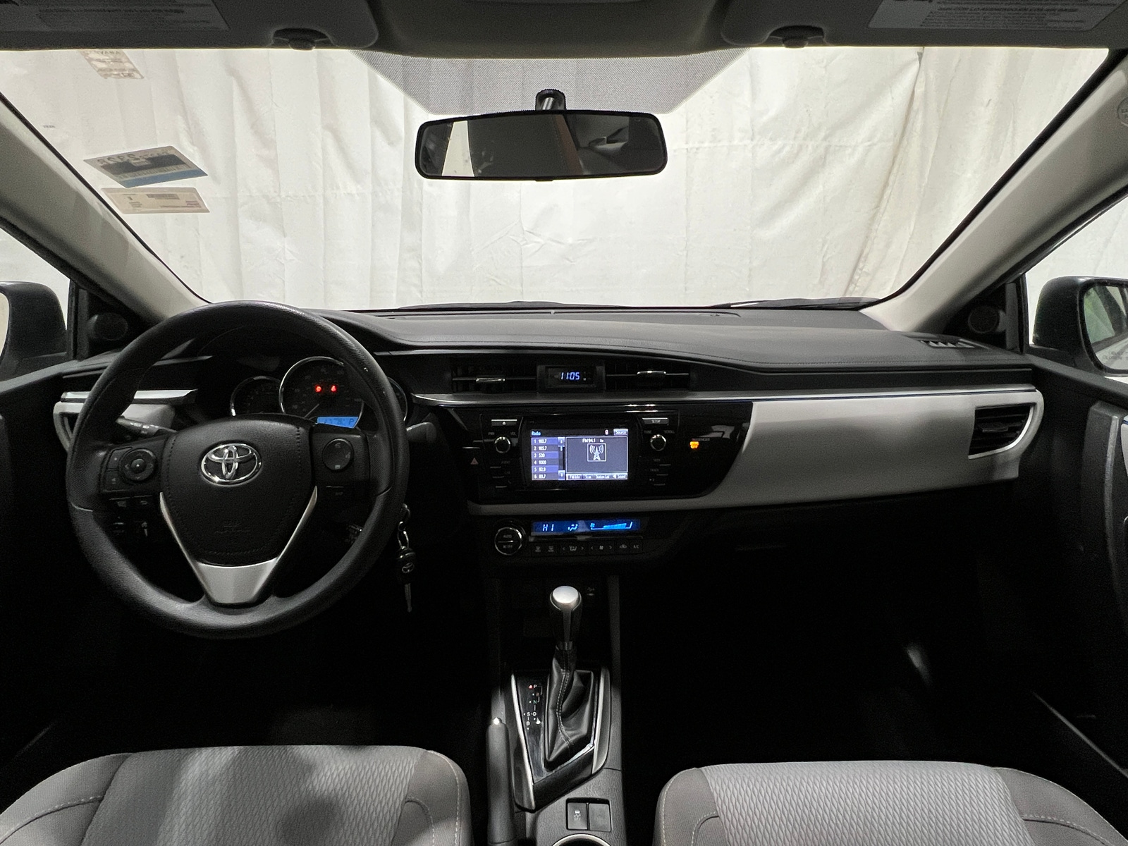 Thumbnail: 2016 Toyota Corolla - 3