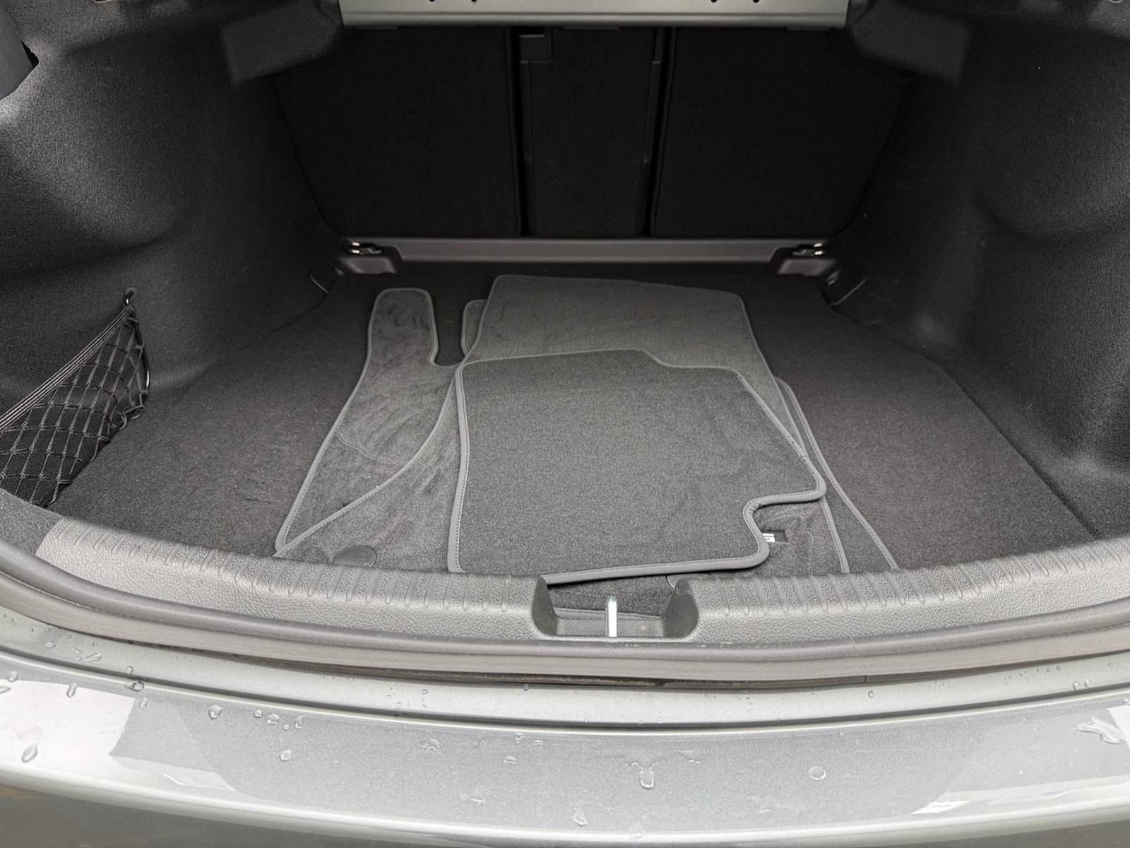 Thumbnail: 2024 Mercedes-Benz C-Class - 6