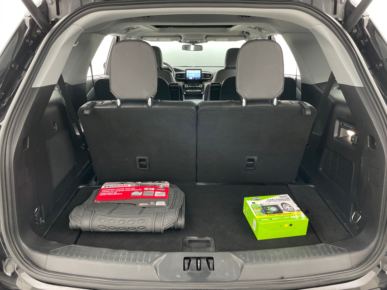 Thumbnail: 2021 Ford Explorer - 6