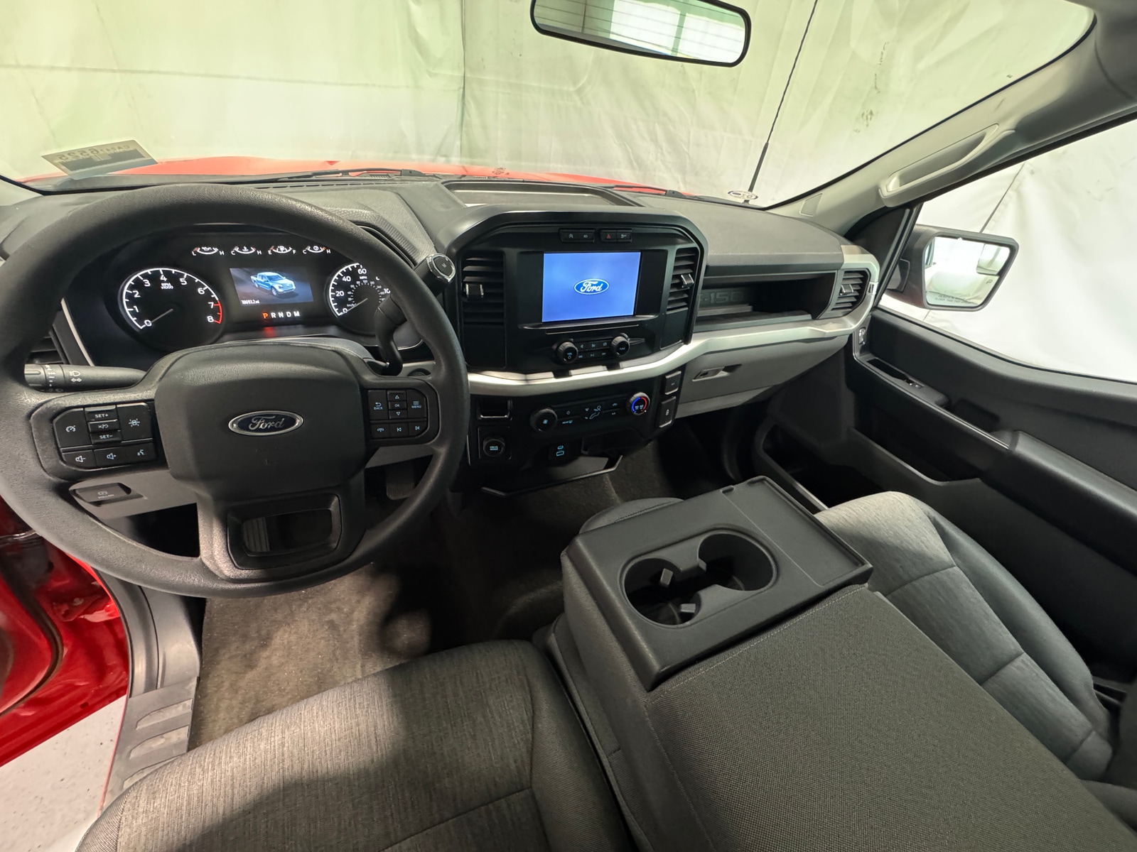 Thumbnail: 2022 Ford Econoline - 3