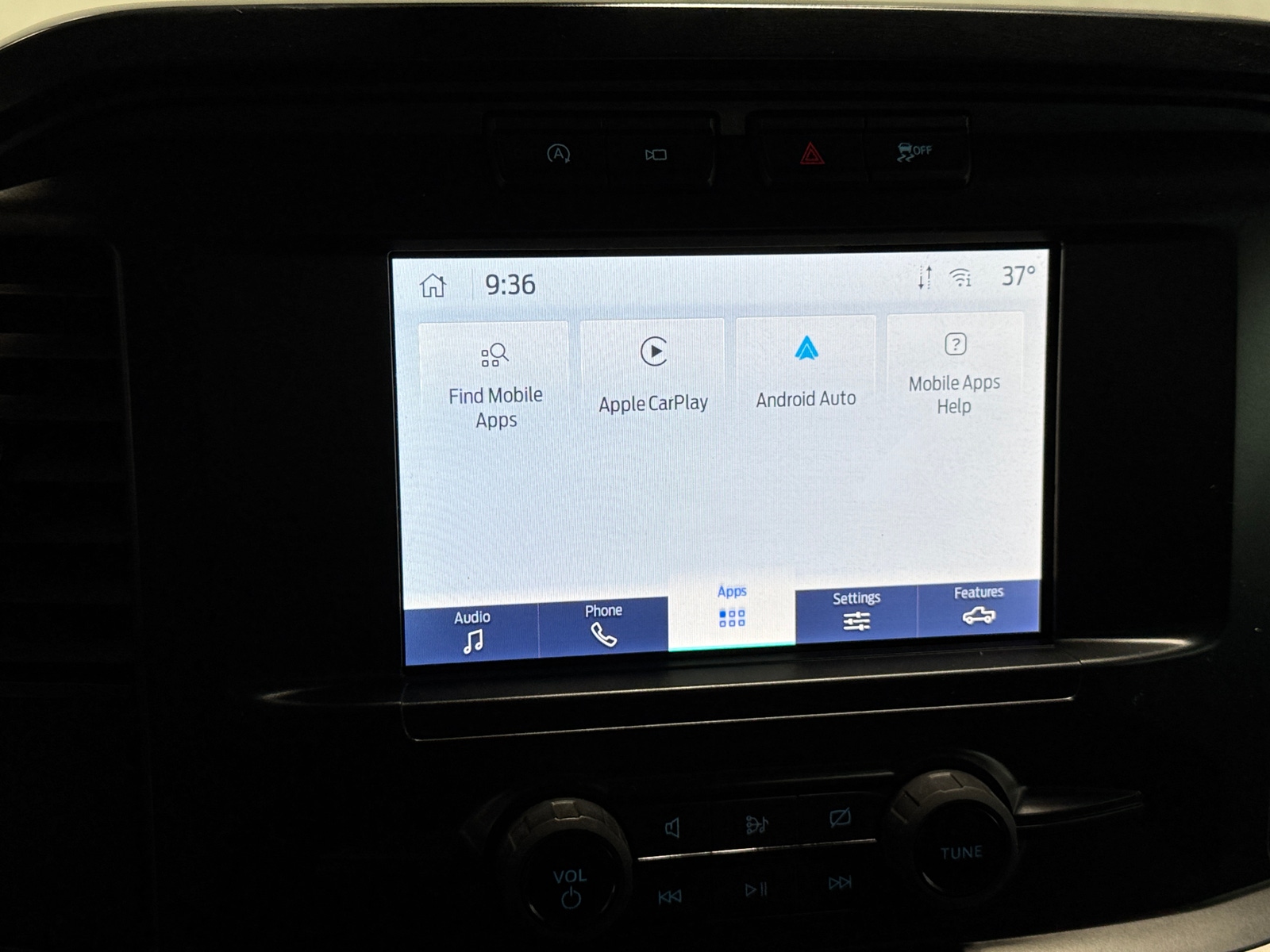 Thumbnail: 2022 Ford Econoline - 4