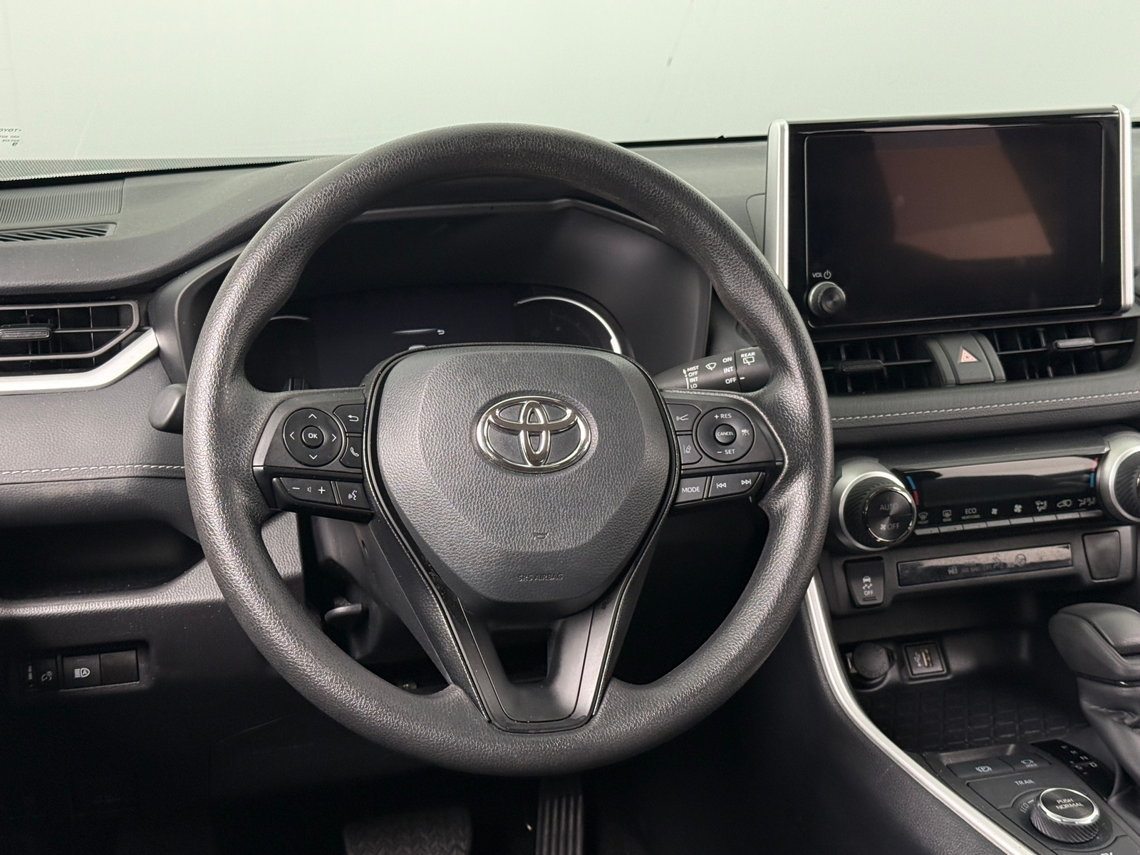 Thumbnail: 2025 Toyota RAV4 - 5