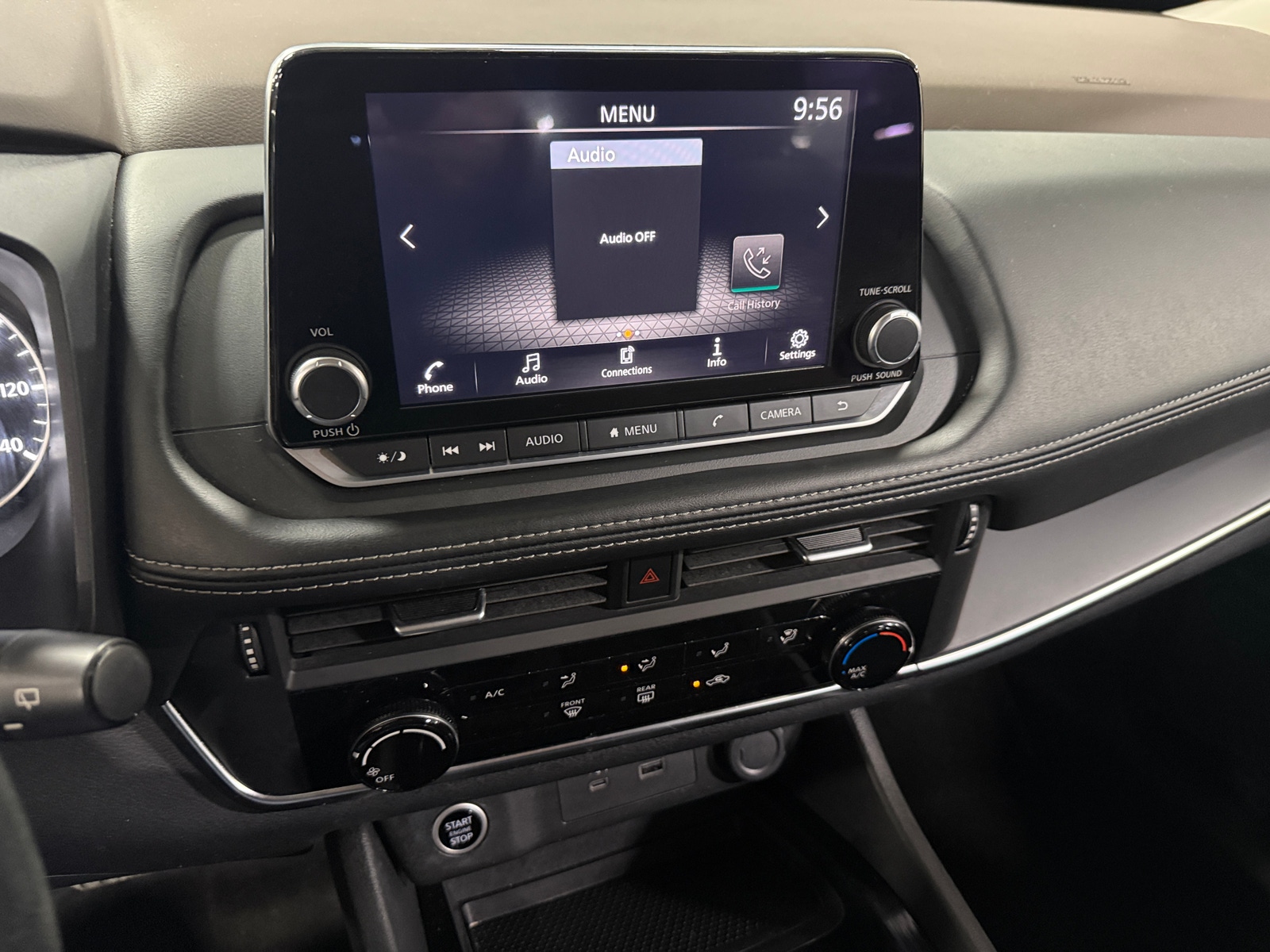 Thumbnail: 2023 Nissan Rogue - 4