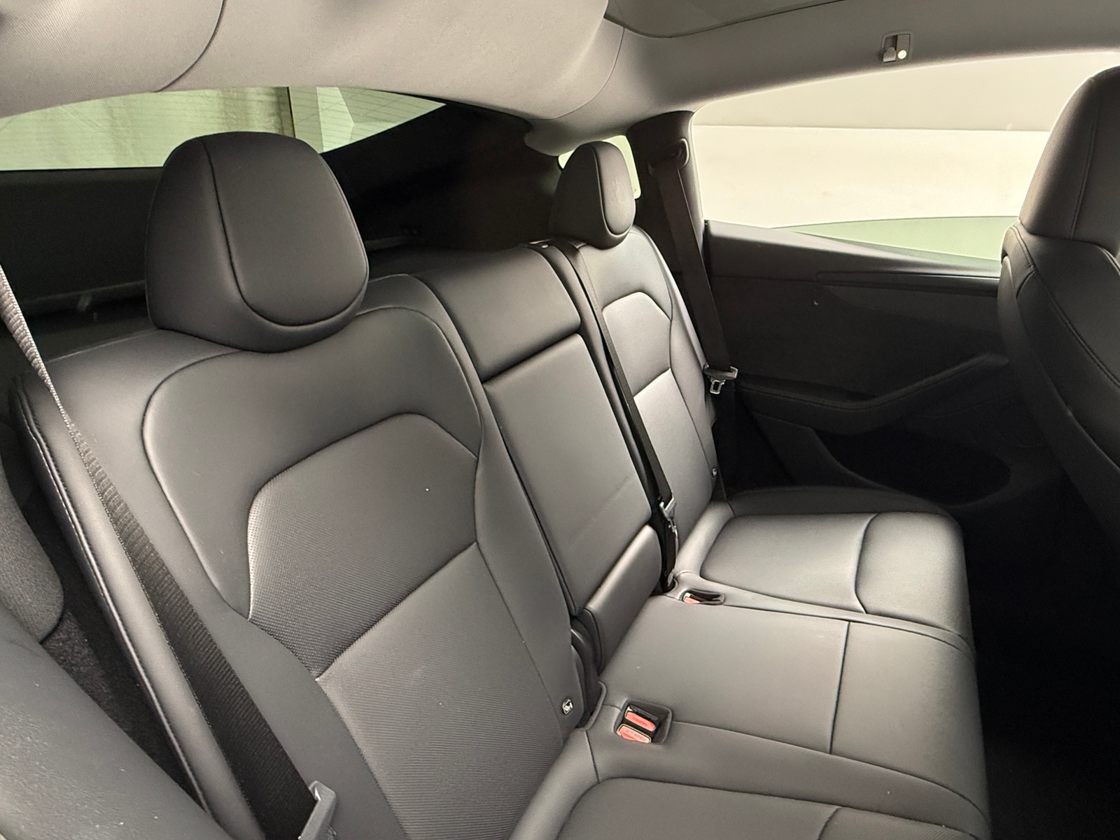 Thumbnail: 2026 Tesla Model Y - 5