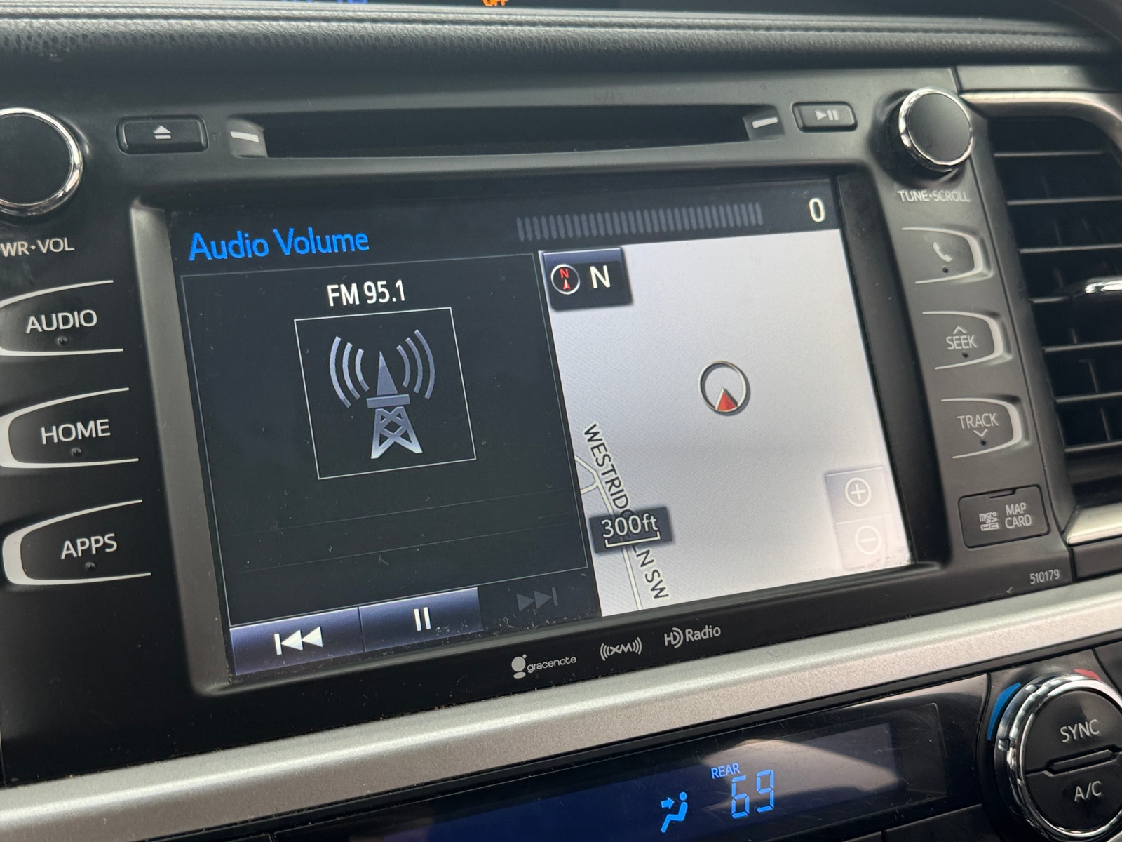 Thumbnail: 2017 Toyota Highlander - 3