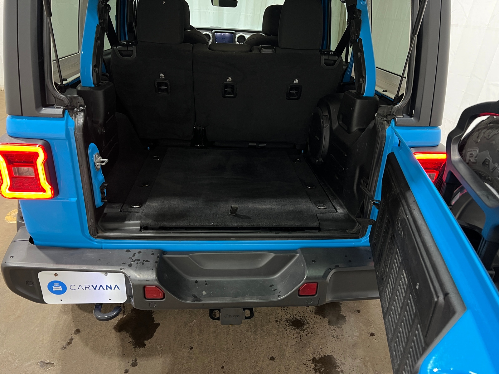 Thumbnail: 2021 Jeep Wrangler - 7