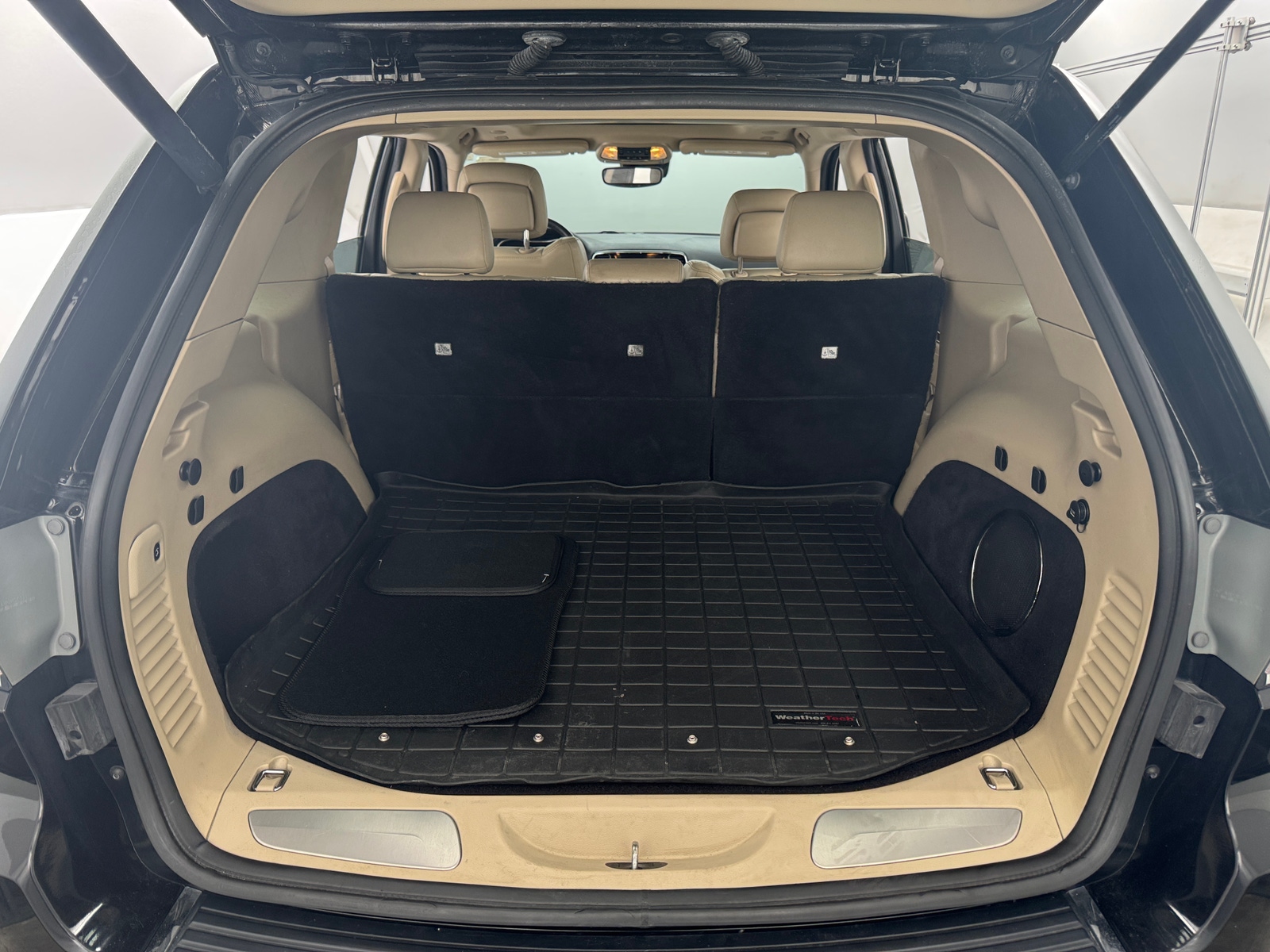 Thumbnail: 2019 Jeep Grand Cherokee - 6