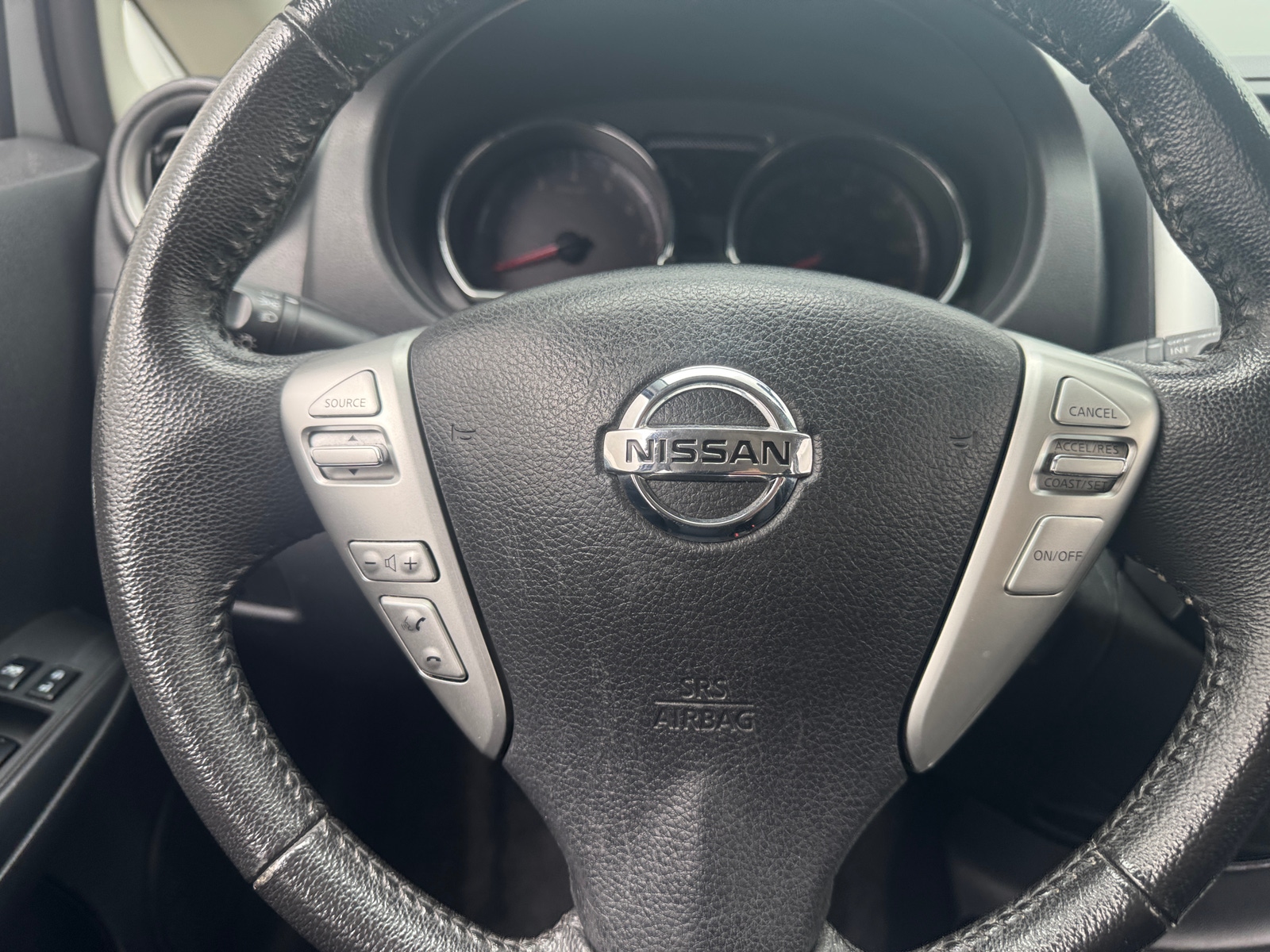 Thumbnail: 2014 Nissan Versa - 5