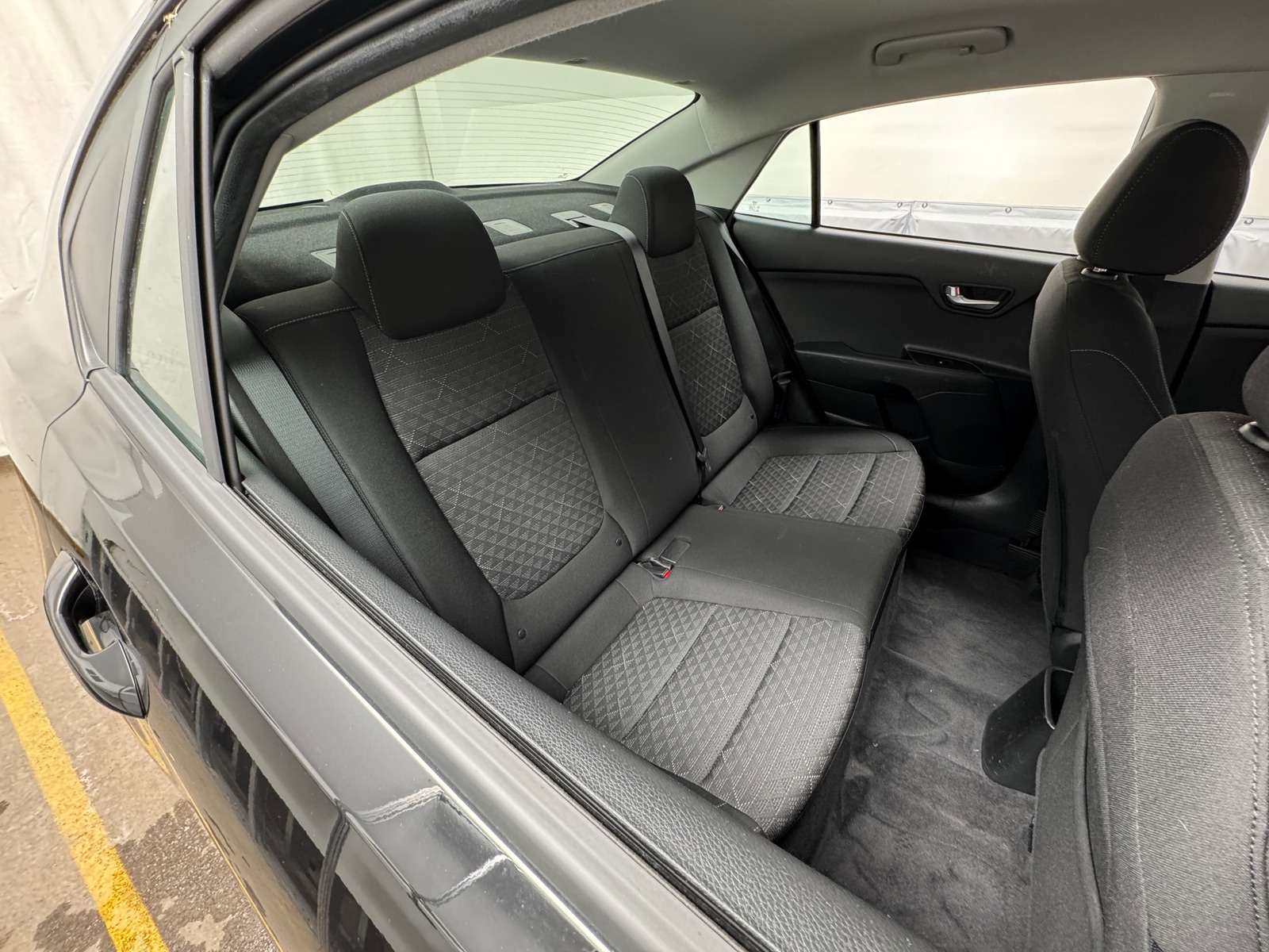 Thumbnail: 2021 Kia Rio - 6