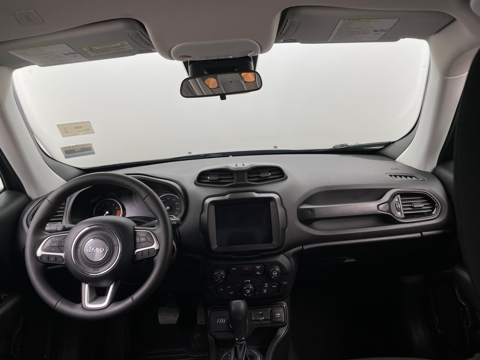 Thumbnail: 2023 Jeep Renegade - 3