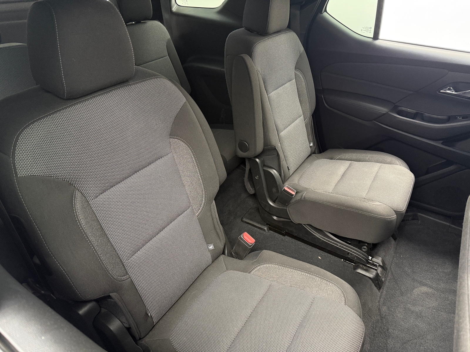 Thumbnail: 2023 Chevrolet Traverse - 6