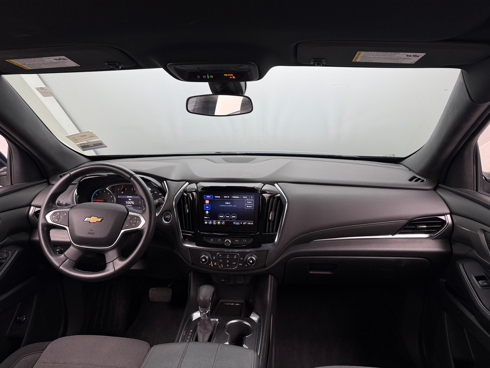 Thumbnail: 2023 Chevrolet Traverse - 3