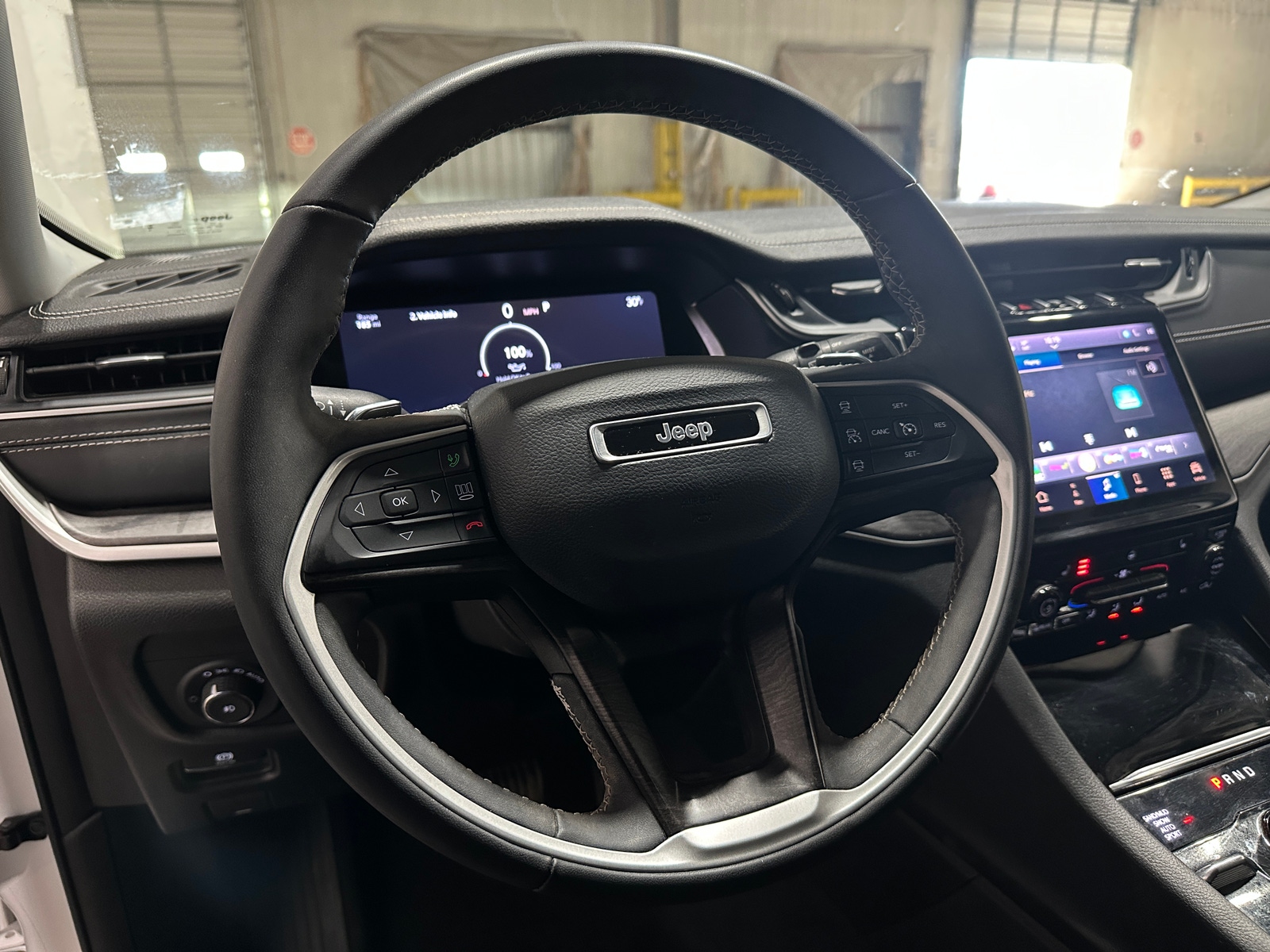 Thumbnail: 2023 Jeep Grand Cherokee - 4