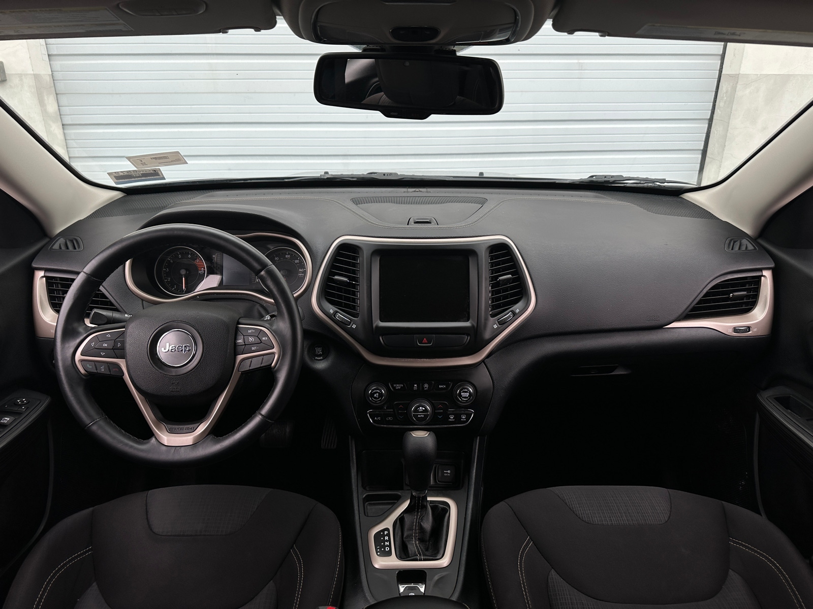 Thumbnail: 2016 Jeep Cherokee - 3