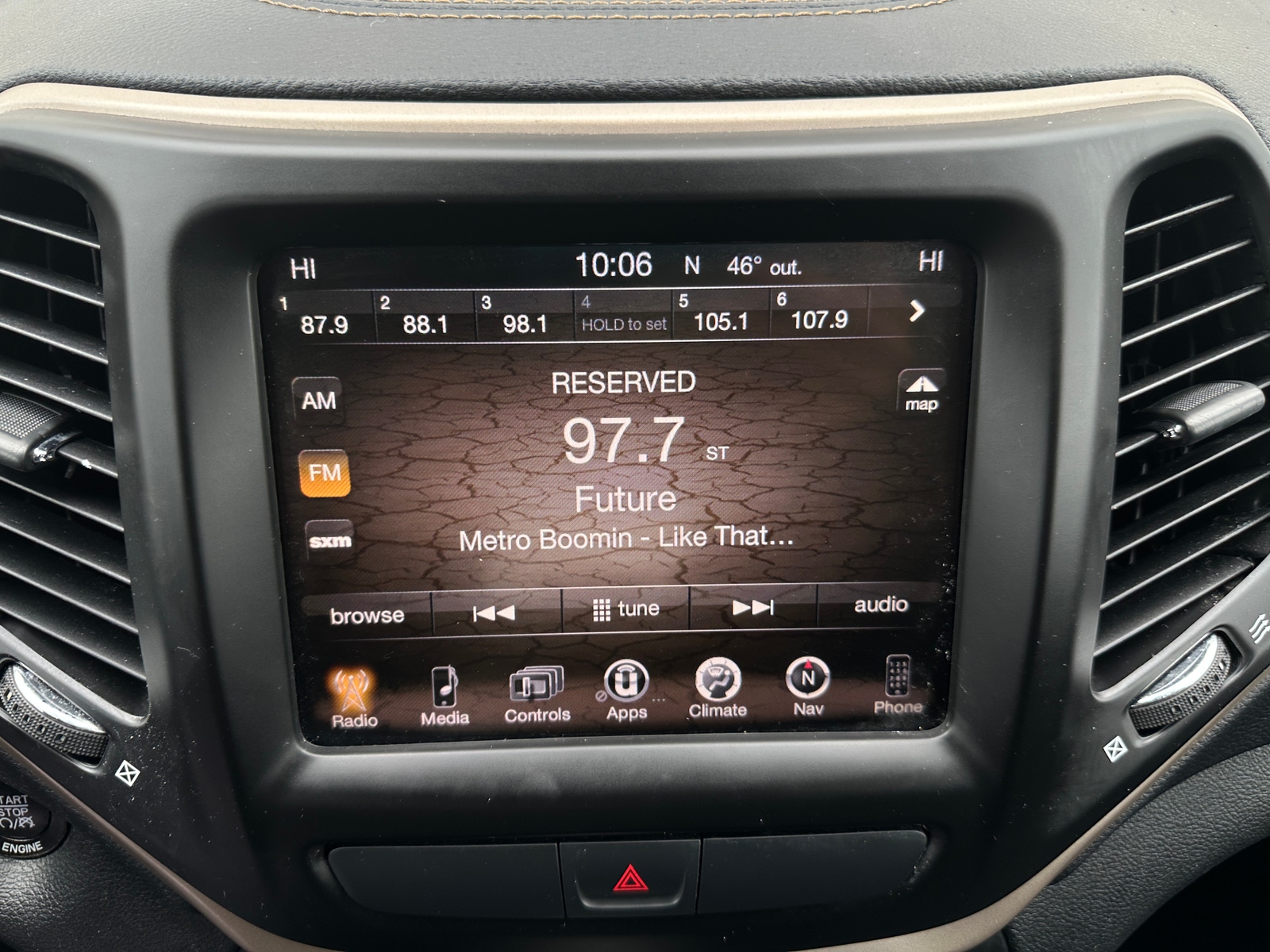 Thumbnail: 2016 Jeep Cherokee - 4