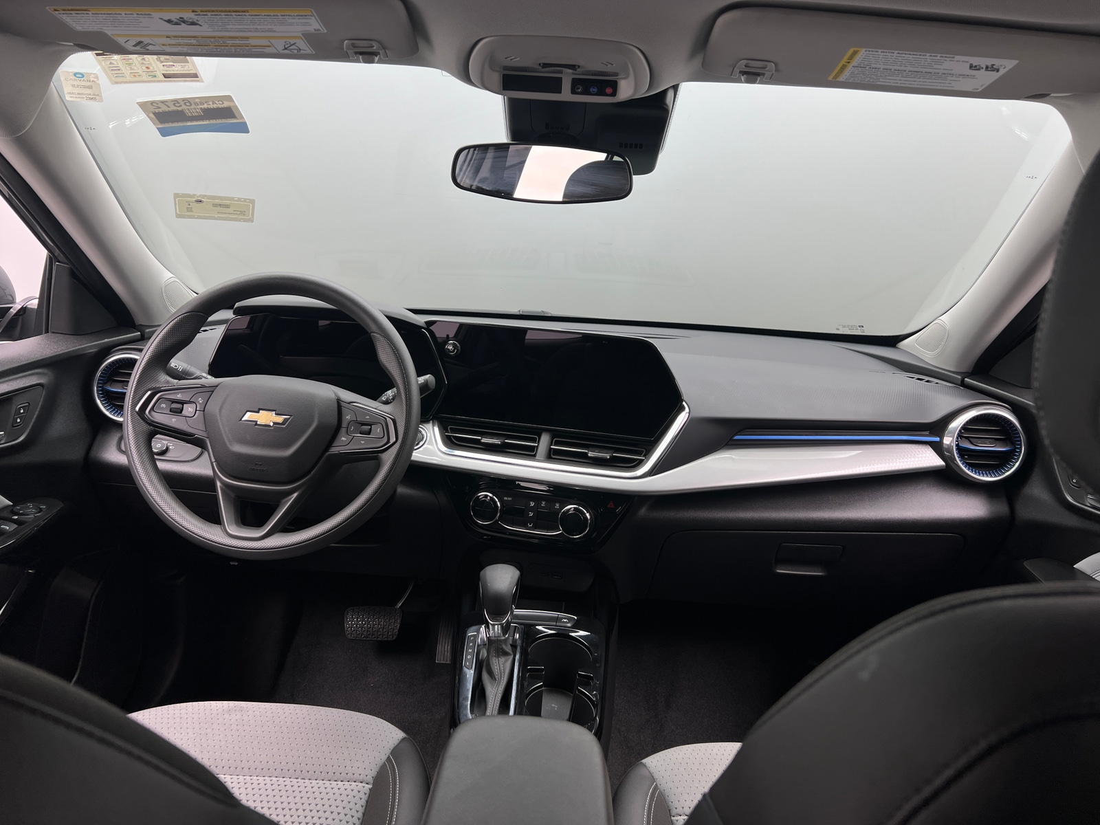 Thumbnail: 2025 Chevrolet Trax - 3