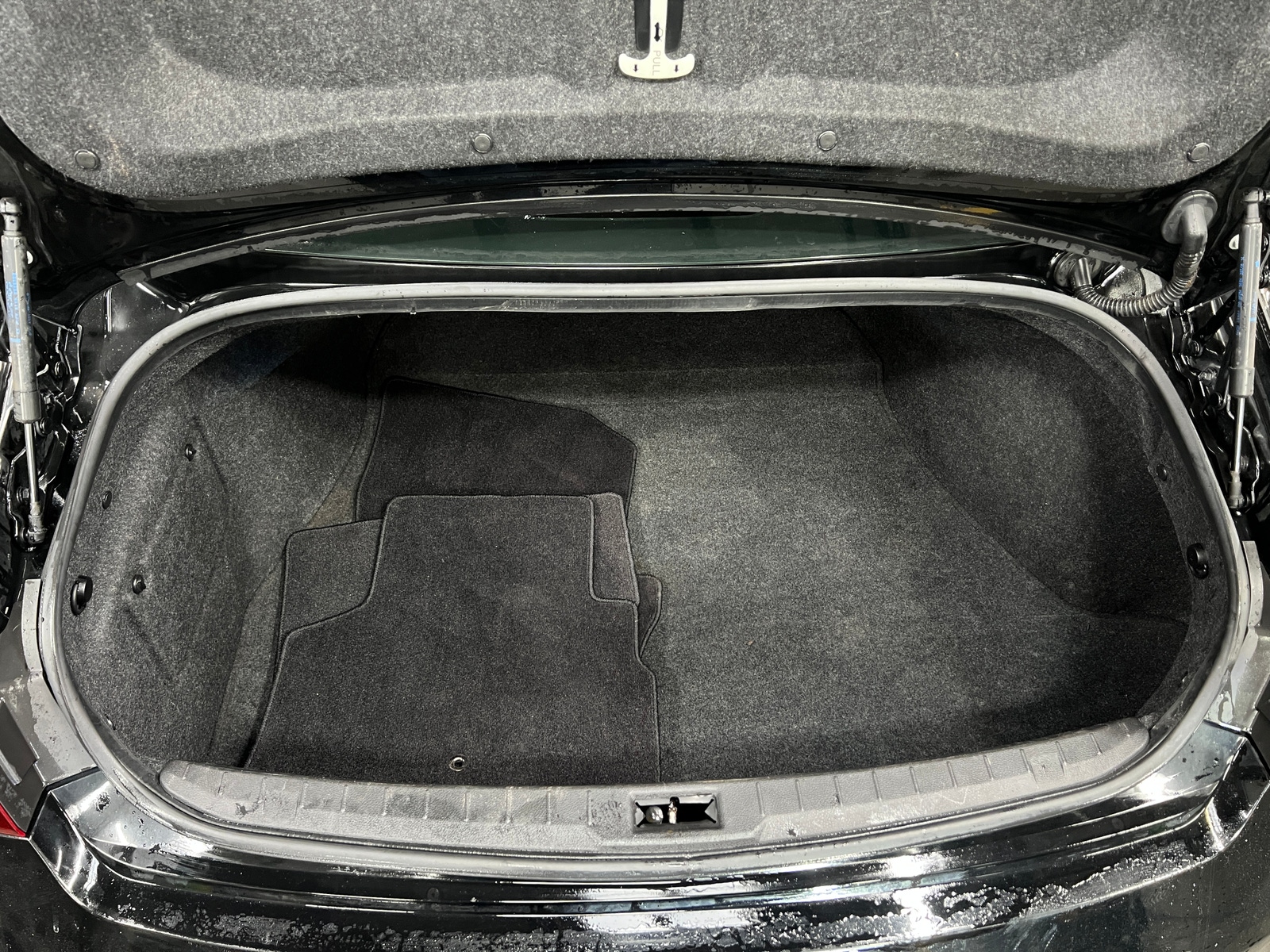 Thumbnail: 2017 INFINITI Q60 - 6