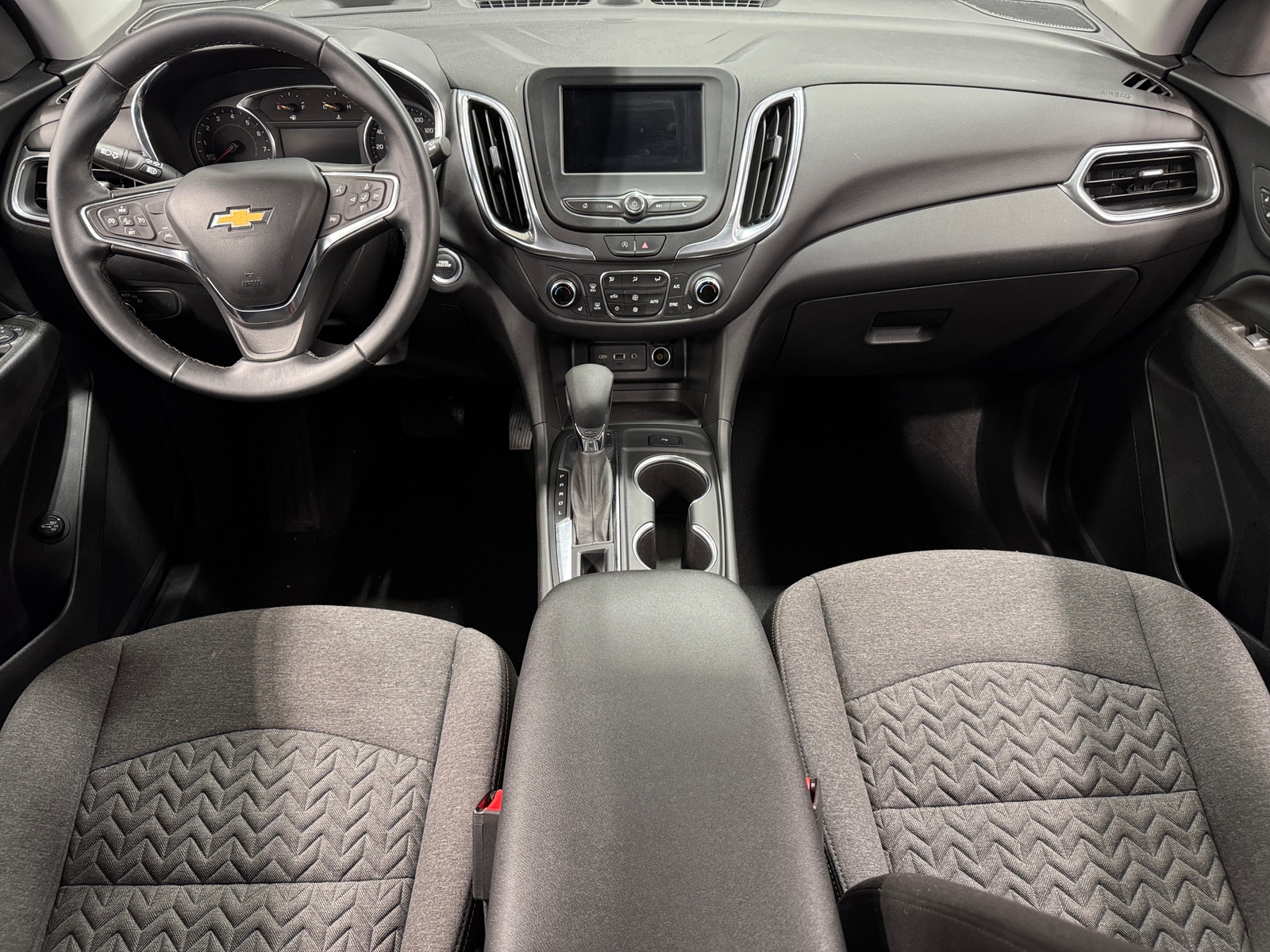 Thumbnail: 2023 Chevrolet Equinox - 3