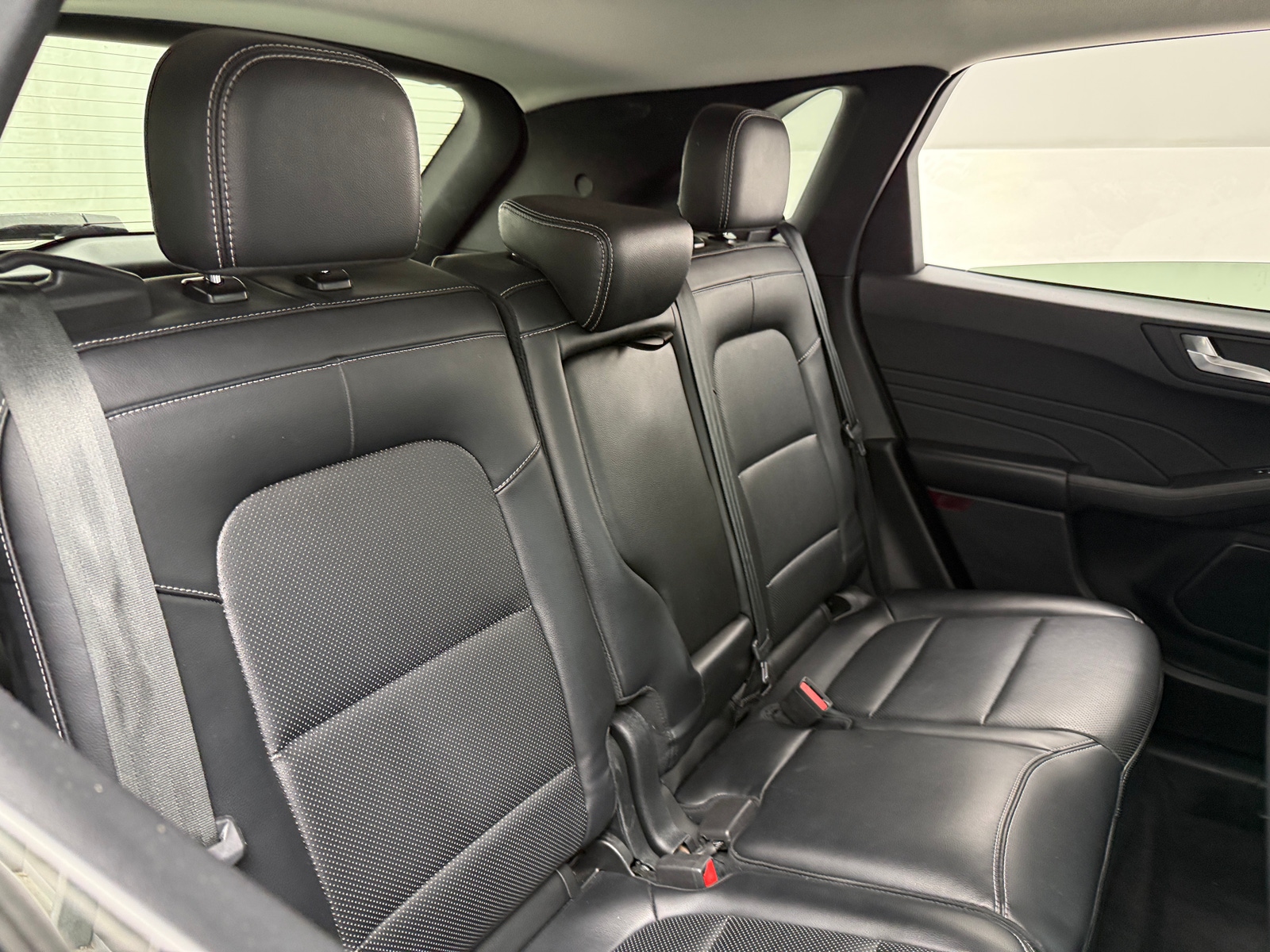 Thumbnail: 2021 Ford Escape - 5