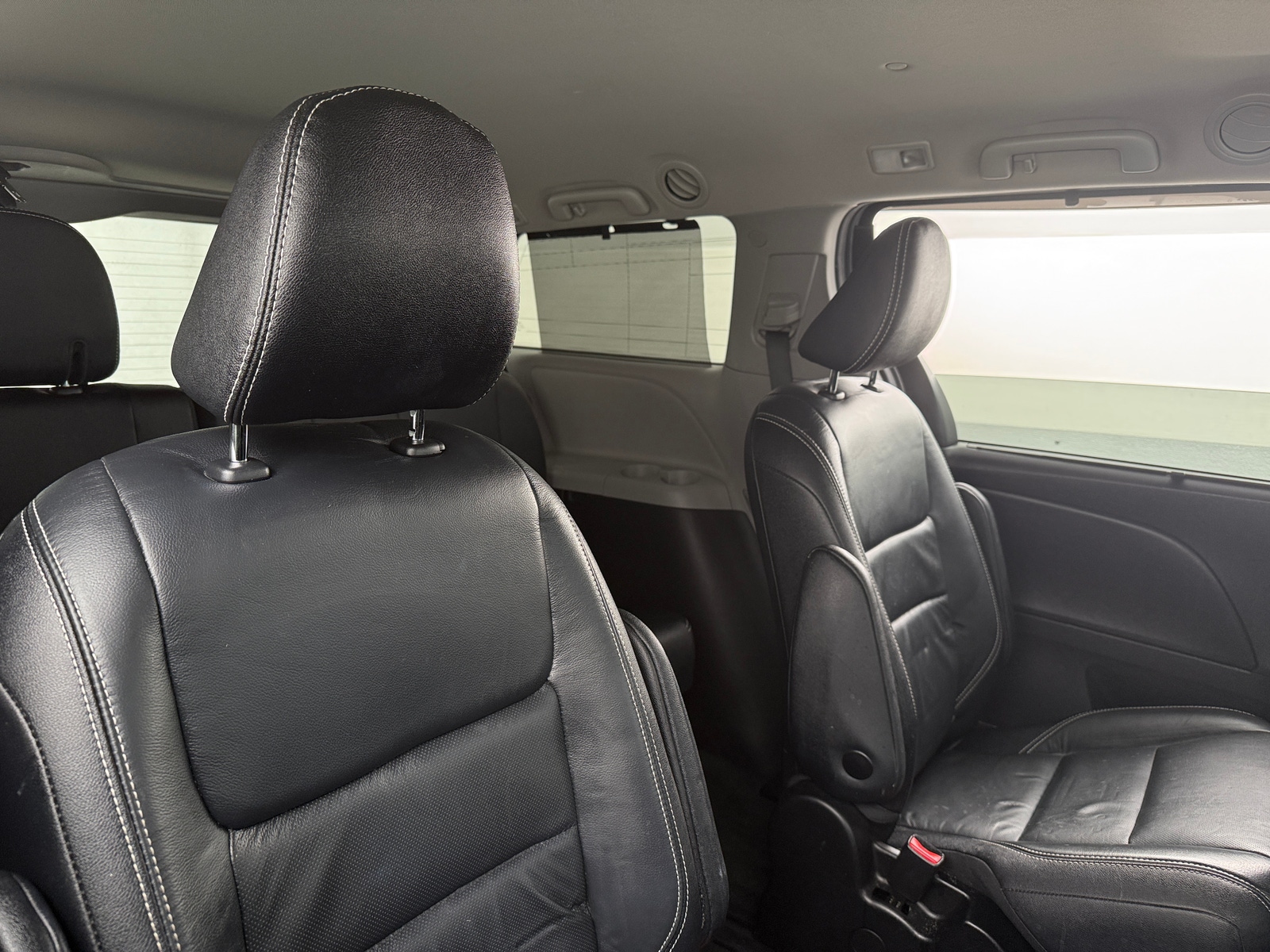 Thumbnail: 2019 Toyota Sienna - 5