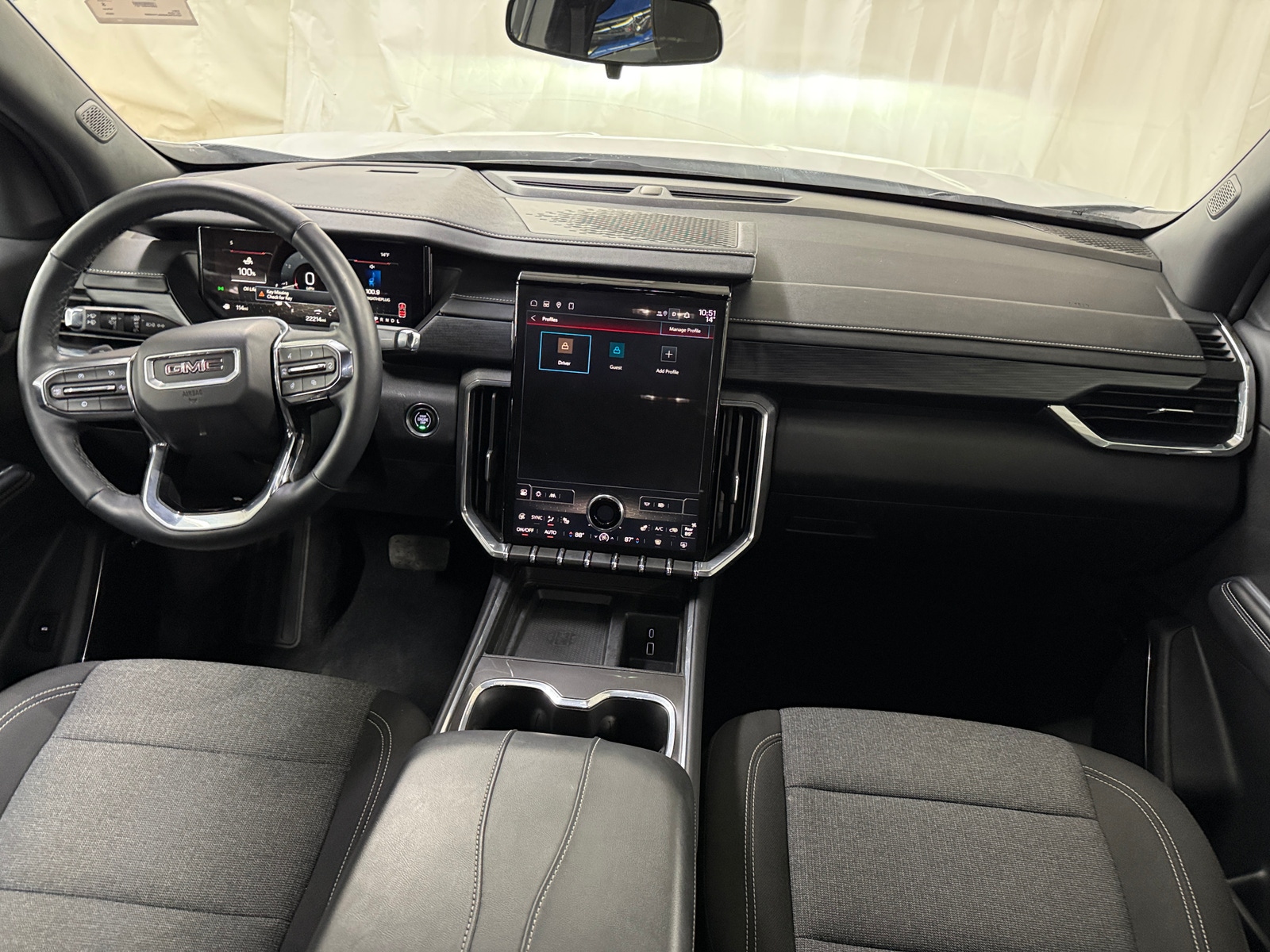 Thumbnail: 2025 GMC Acadia - 3