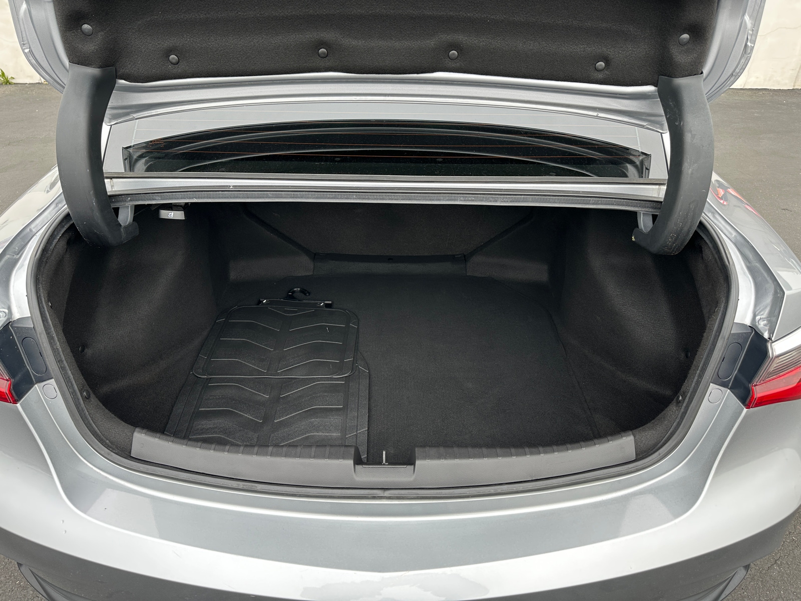 Thumbnail: 2020 Acura ILX - 6