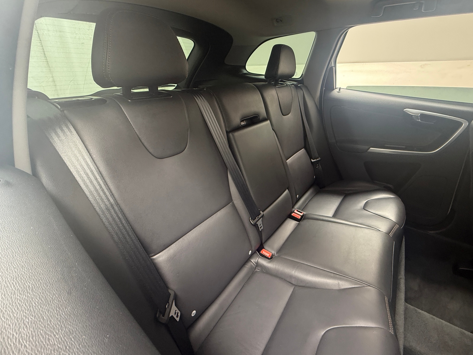 Thumbnail: 2017 Volvo XC60 - 5