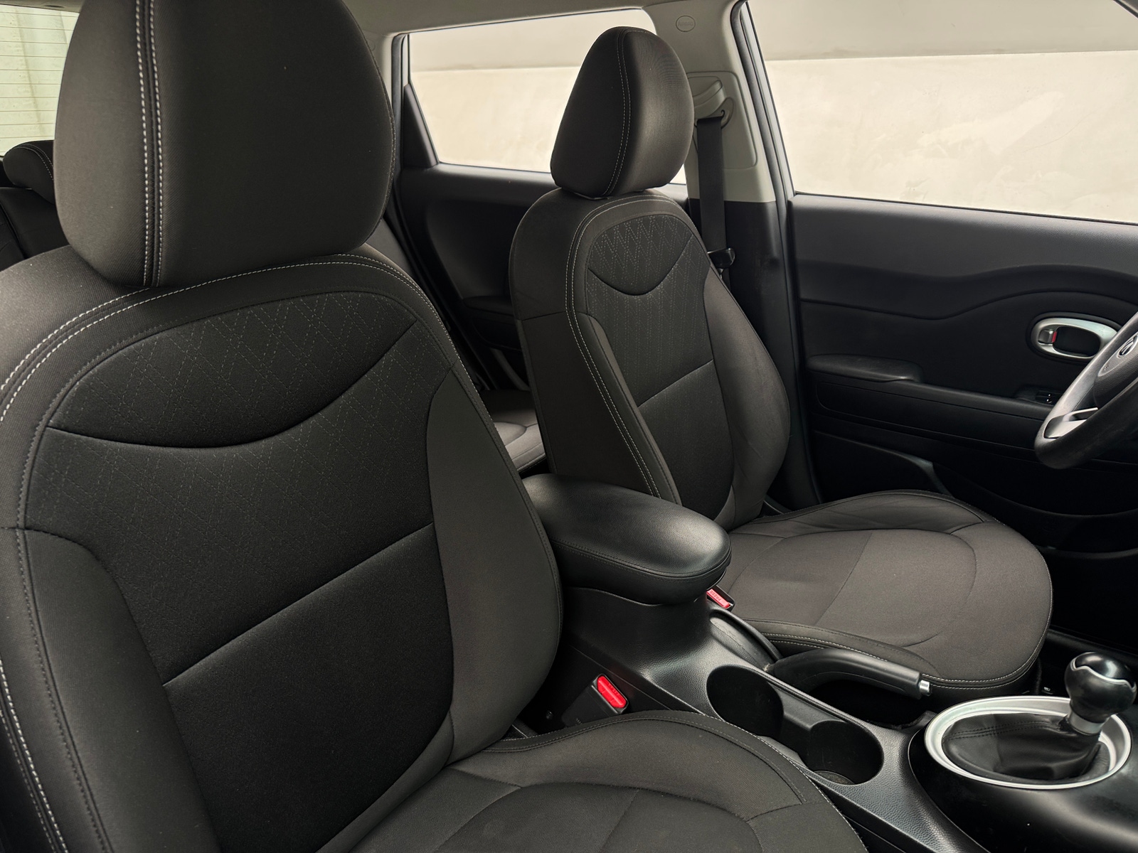 Thumbnail: 2016 Kia Soul - 2