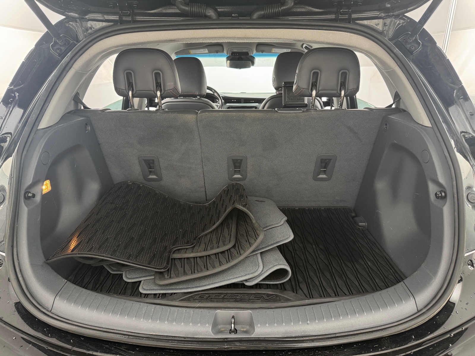 Thumbnail: 2019 Chevrolet Bolt EV - 6