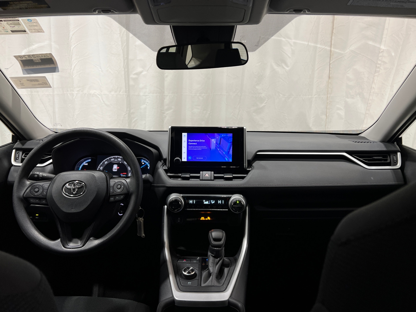 Thumbnail: 2025 Toyota RAV4 - 3