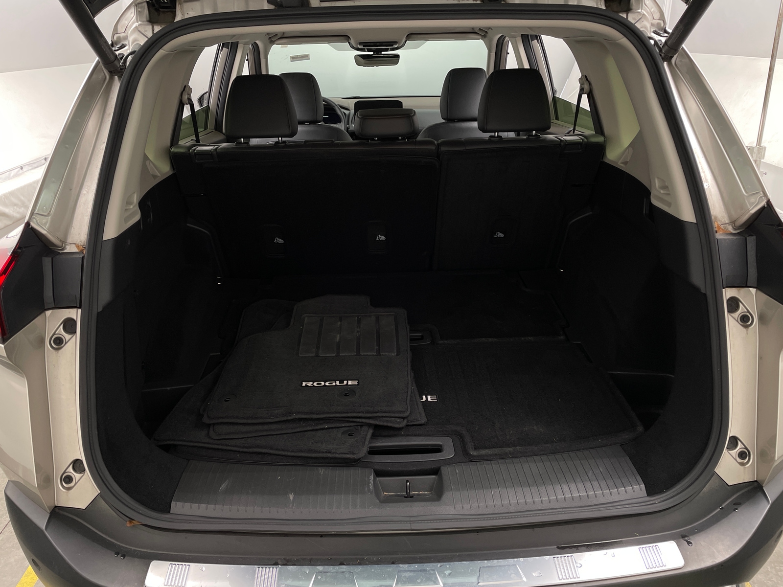 Thumbnail: 2023 Nissan Rogue - 6