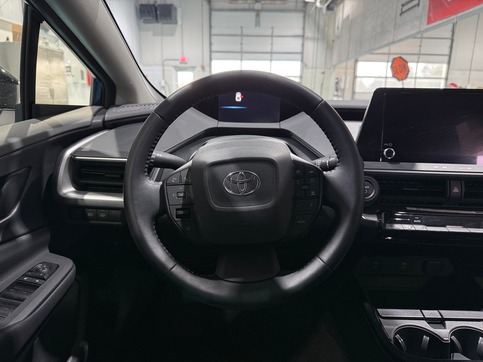 Thumbnail: 2025 Toyota Prius - 5