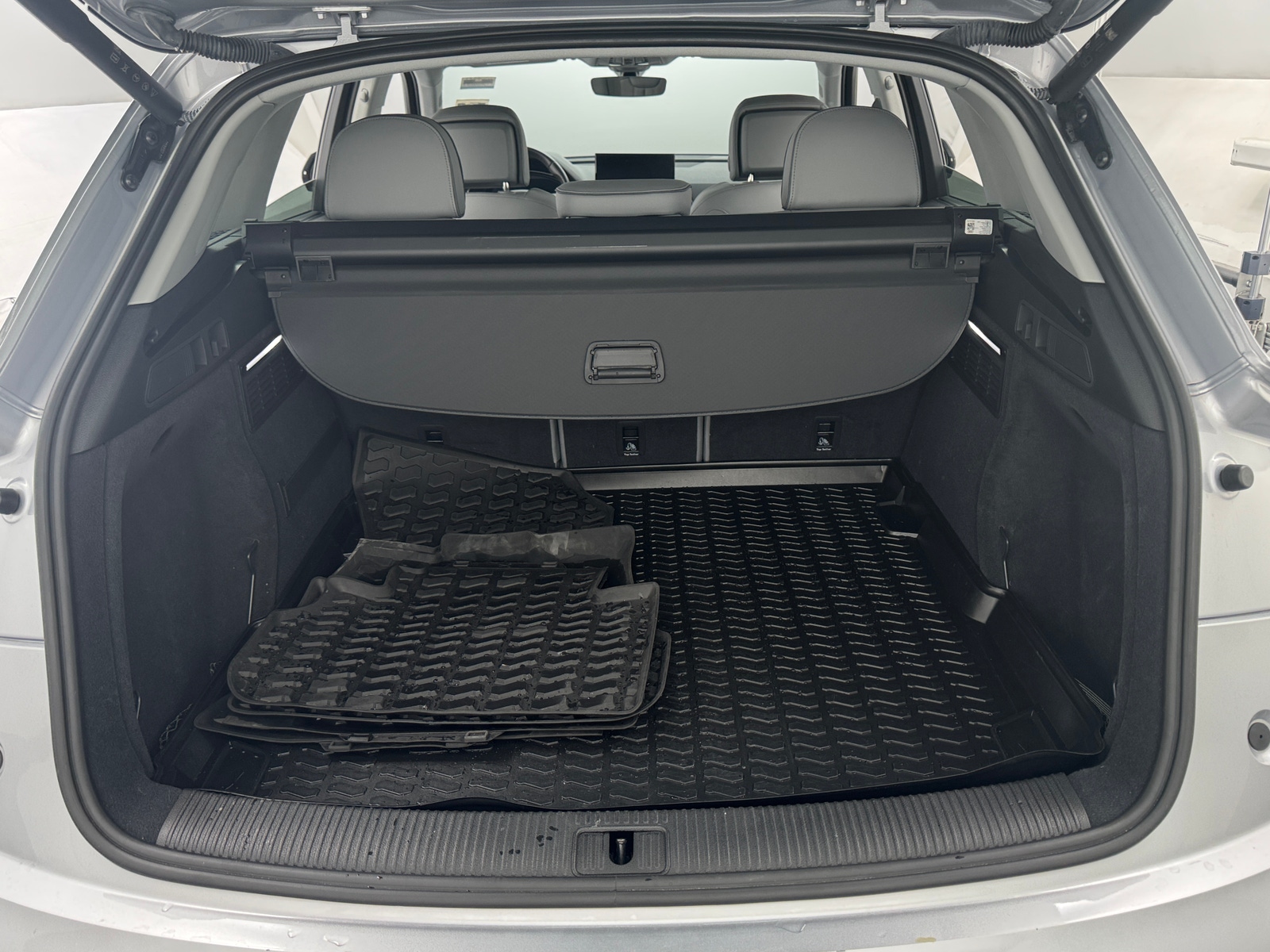 Thumbnail: 2023 Audi Q5 - 6