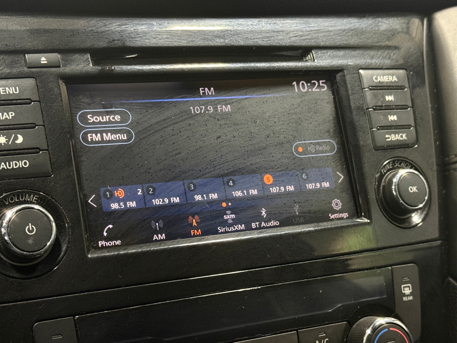 Thumbnail: 2019 Nissan Rogue - 3