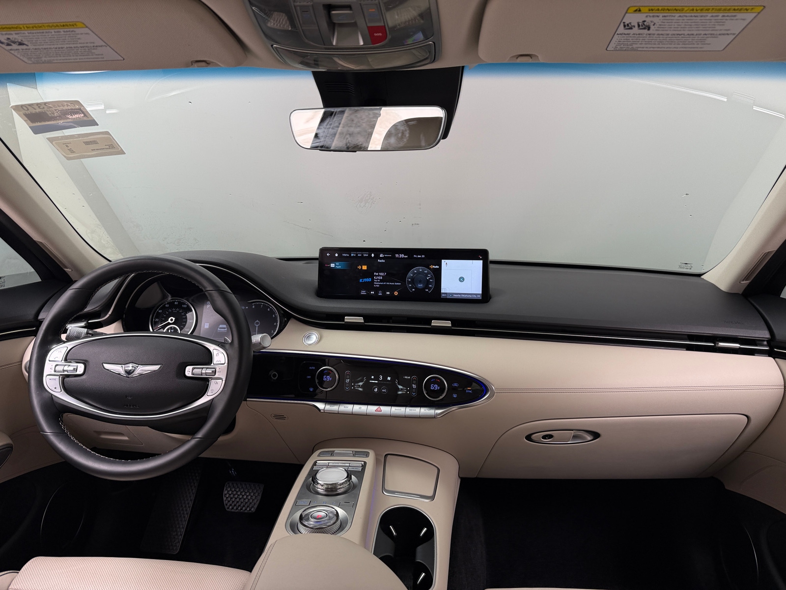 Thumbnail: 2022 Genesis GV70 - 2