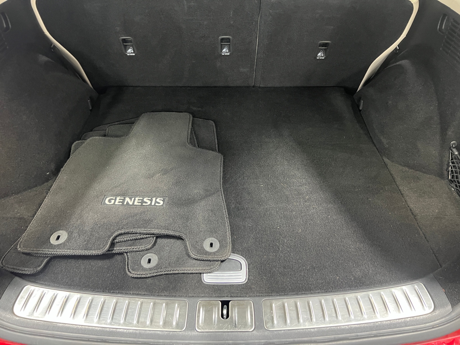 Thumbnail: 2022 Genesis GV70 - 6