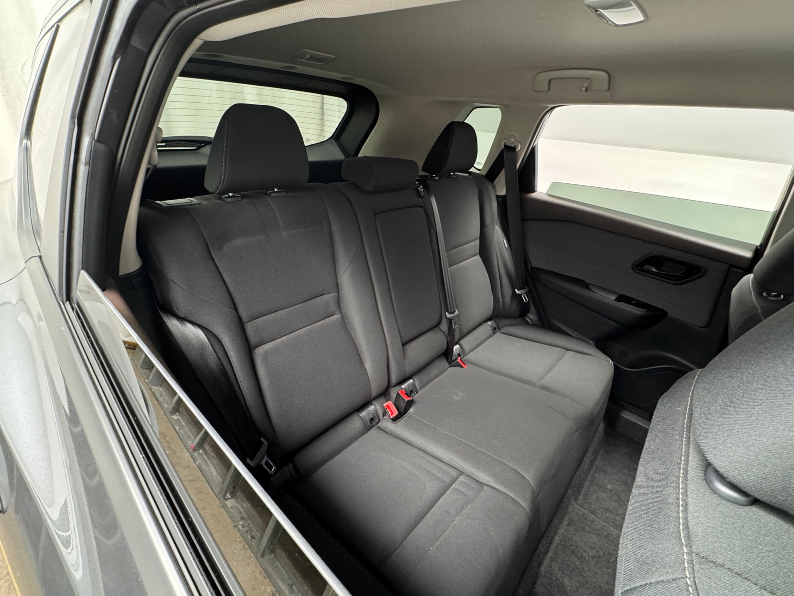 Thumbnail: 2023 Nissan Rogue - 6