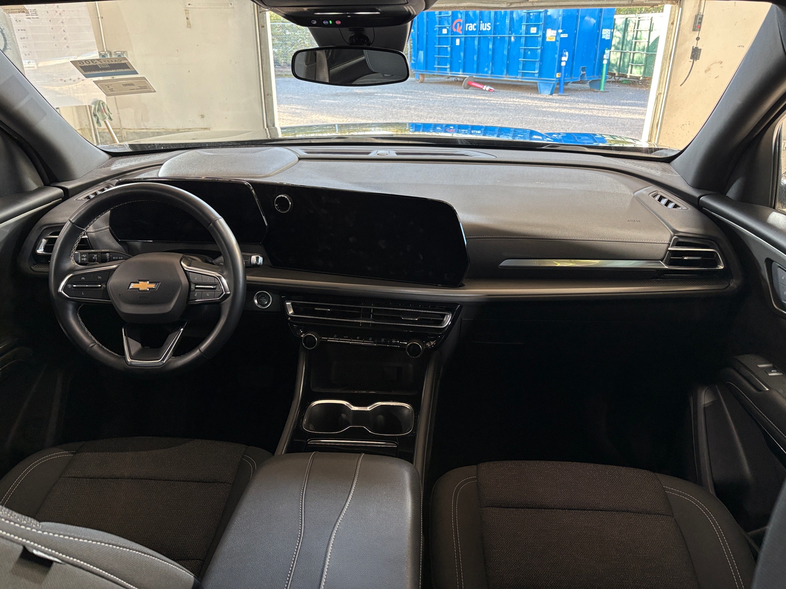 Thumbnail: 2024 Chevrolet Traverse - 3