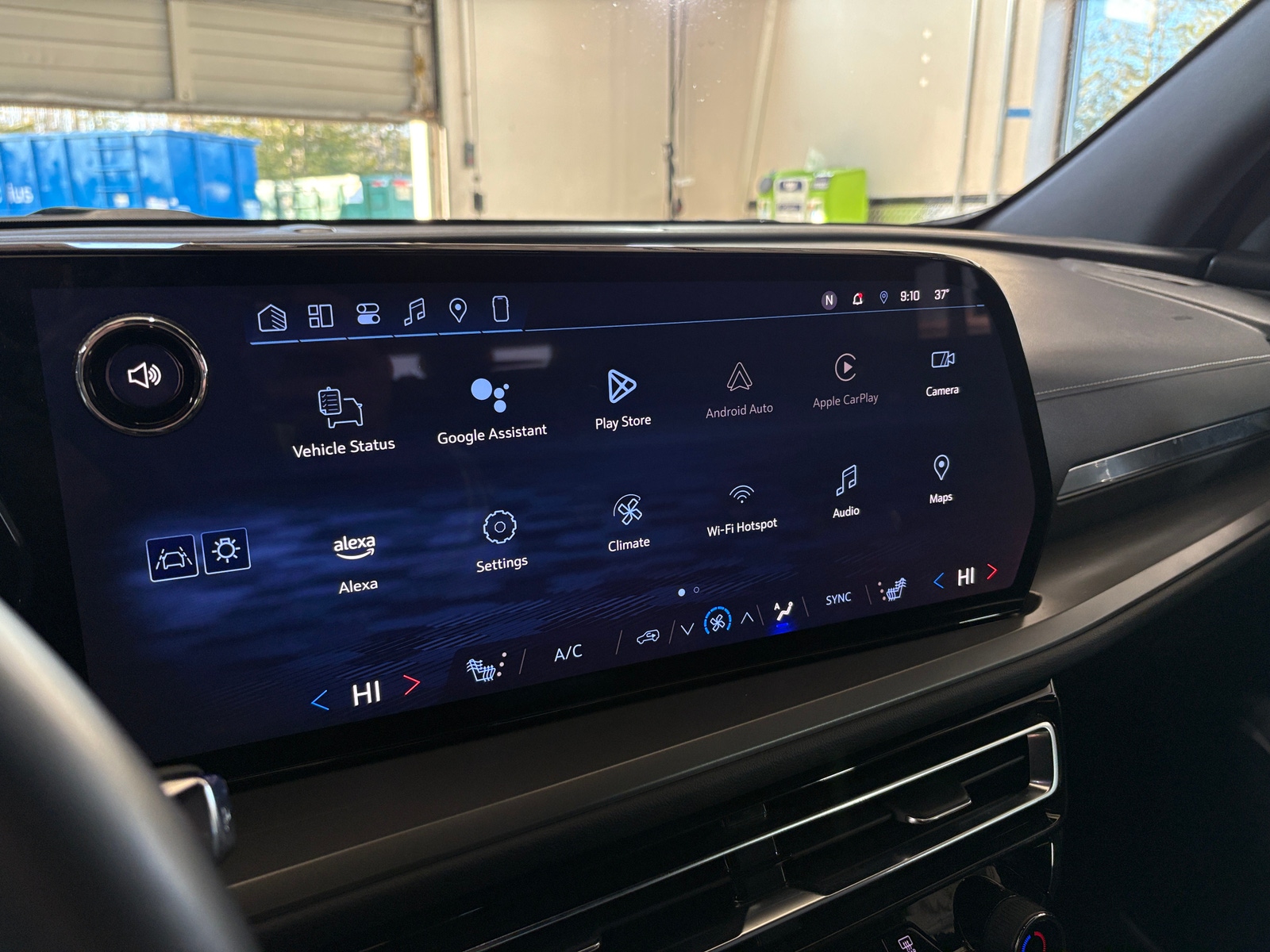 Thumbnail: 2024 Chevrolet Traverse - 4