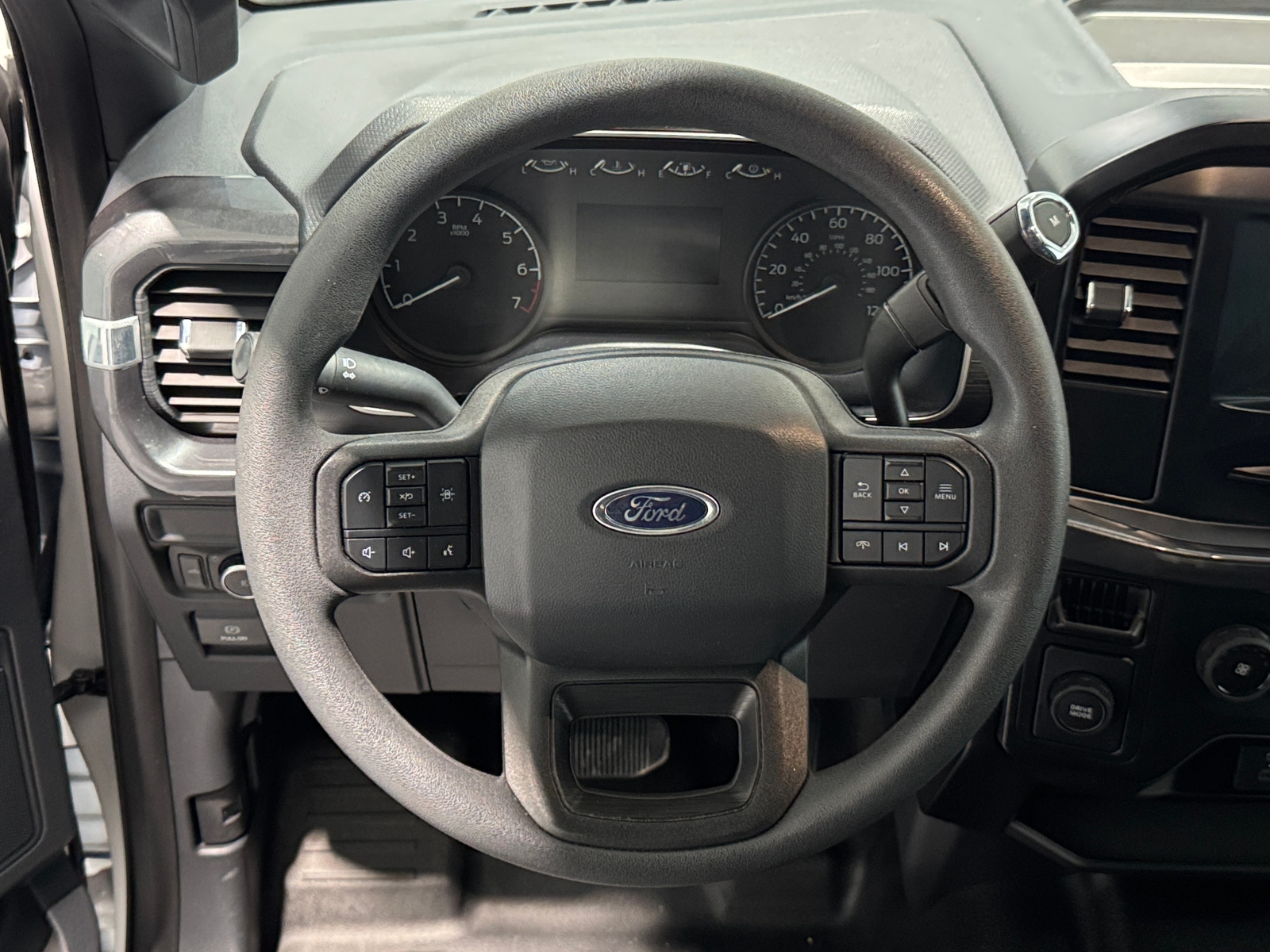 Thumbnail: 2023 Ford Econoline - 5