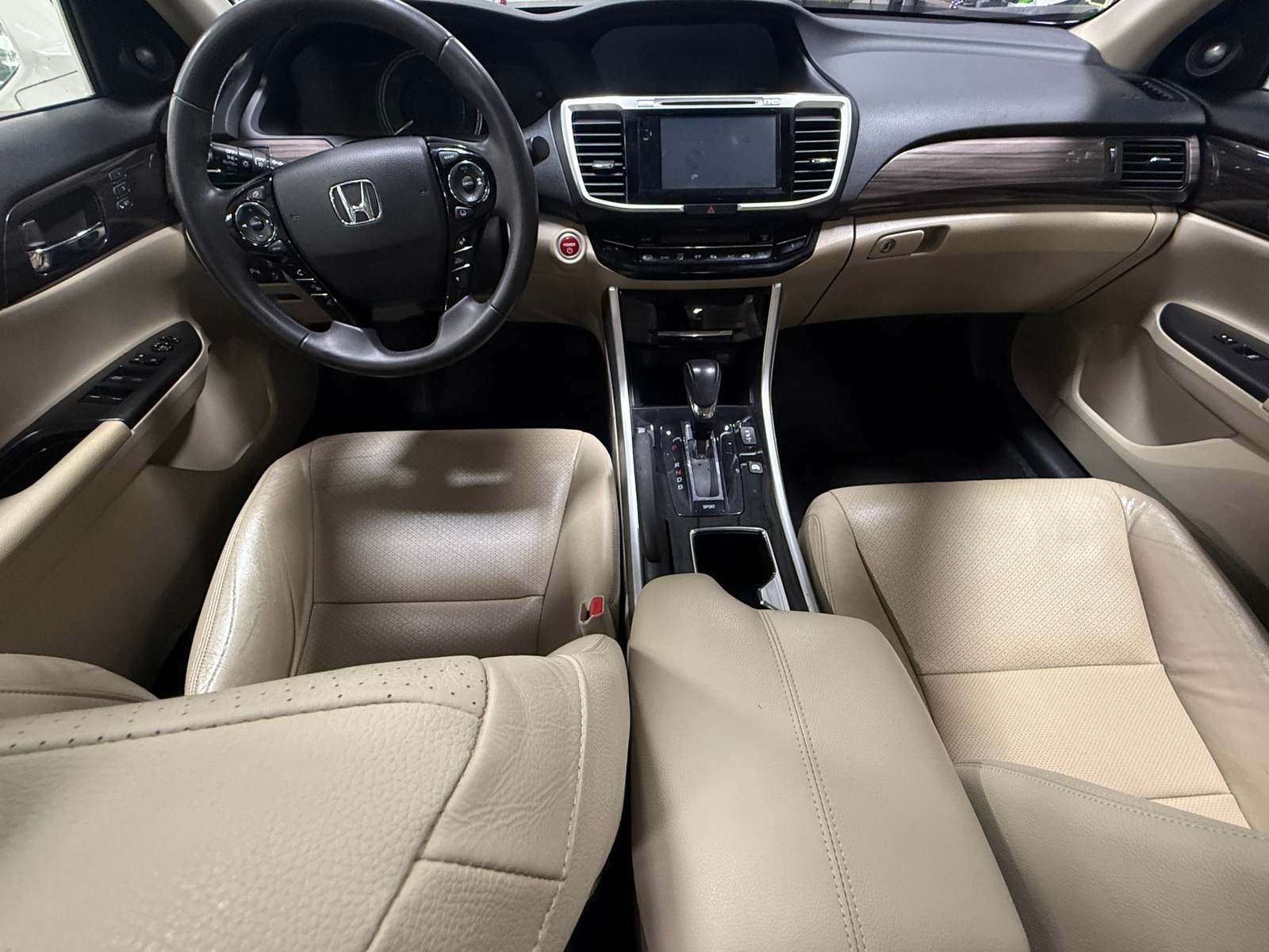 Thumbnail: 2017 Honda Accord - 2