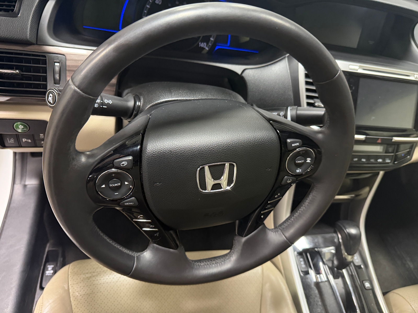 Thumbnail: 2017 Honda Accord - 4