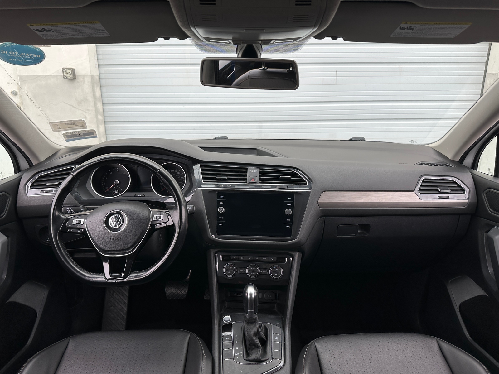 Thumbnail: 2019 Volkswagen Tiguan - 2