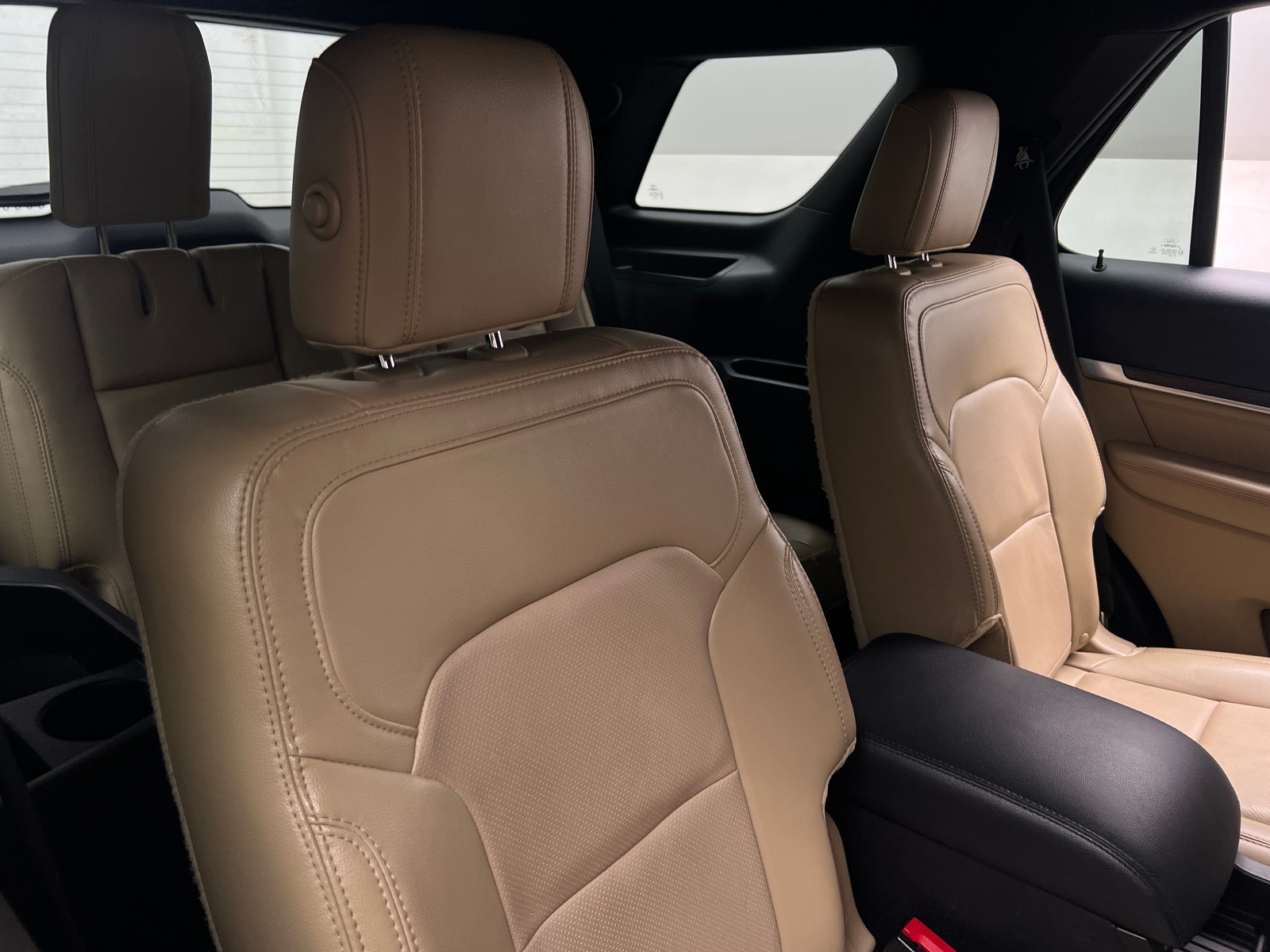 Thumbnail: 2017 Ford Explorer - 5